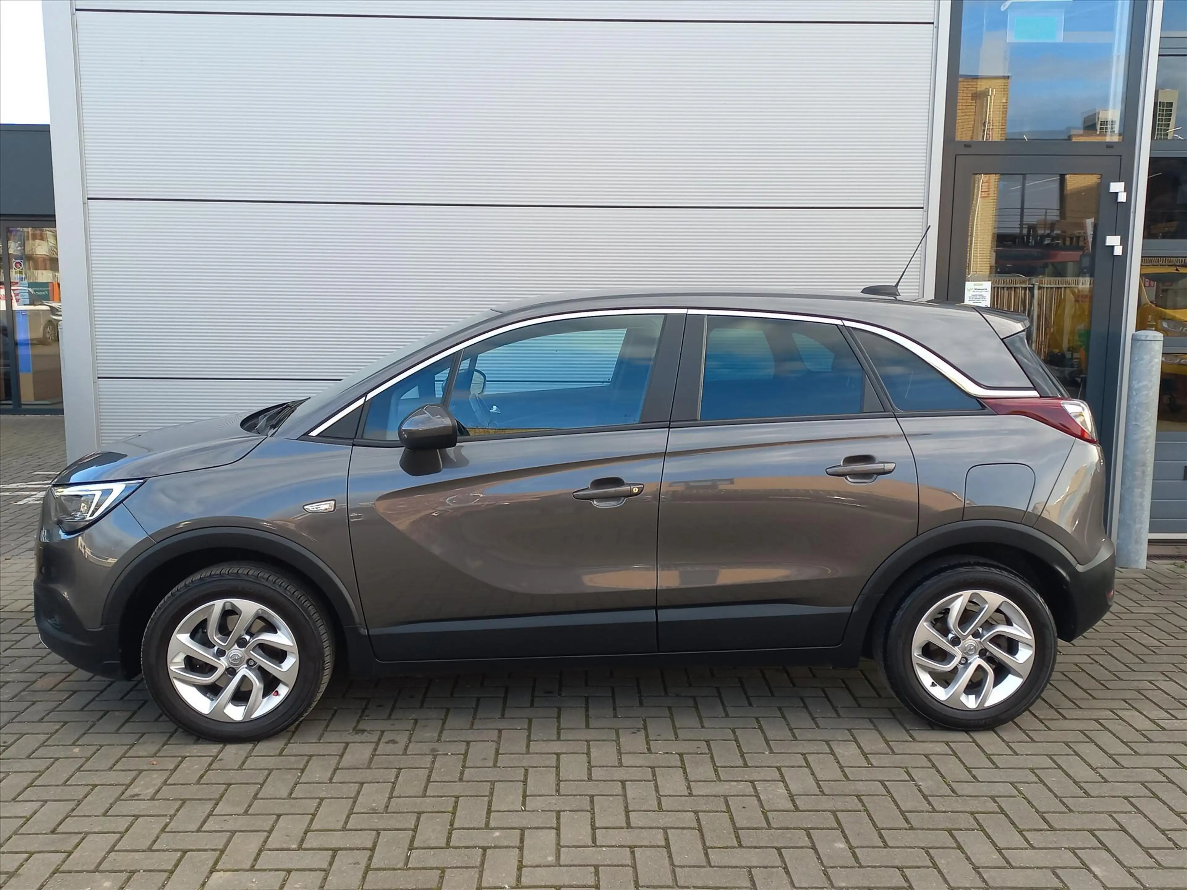 Opel Crossland X 1.2T 110pk Innovation | Navigatie by app | Lm-velg — photo 4