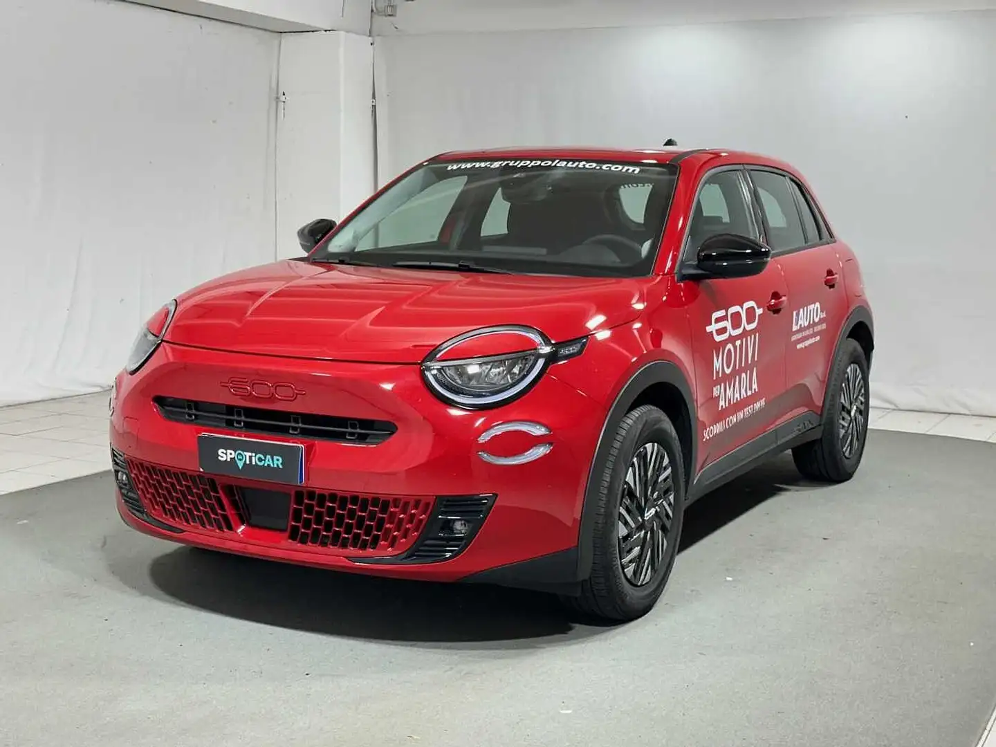Fiat 600e 600 e Red Czerwony - 1