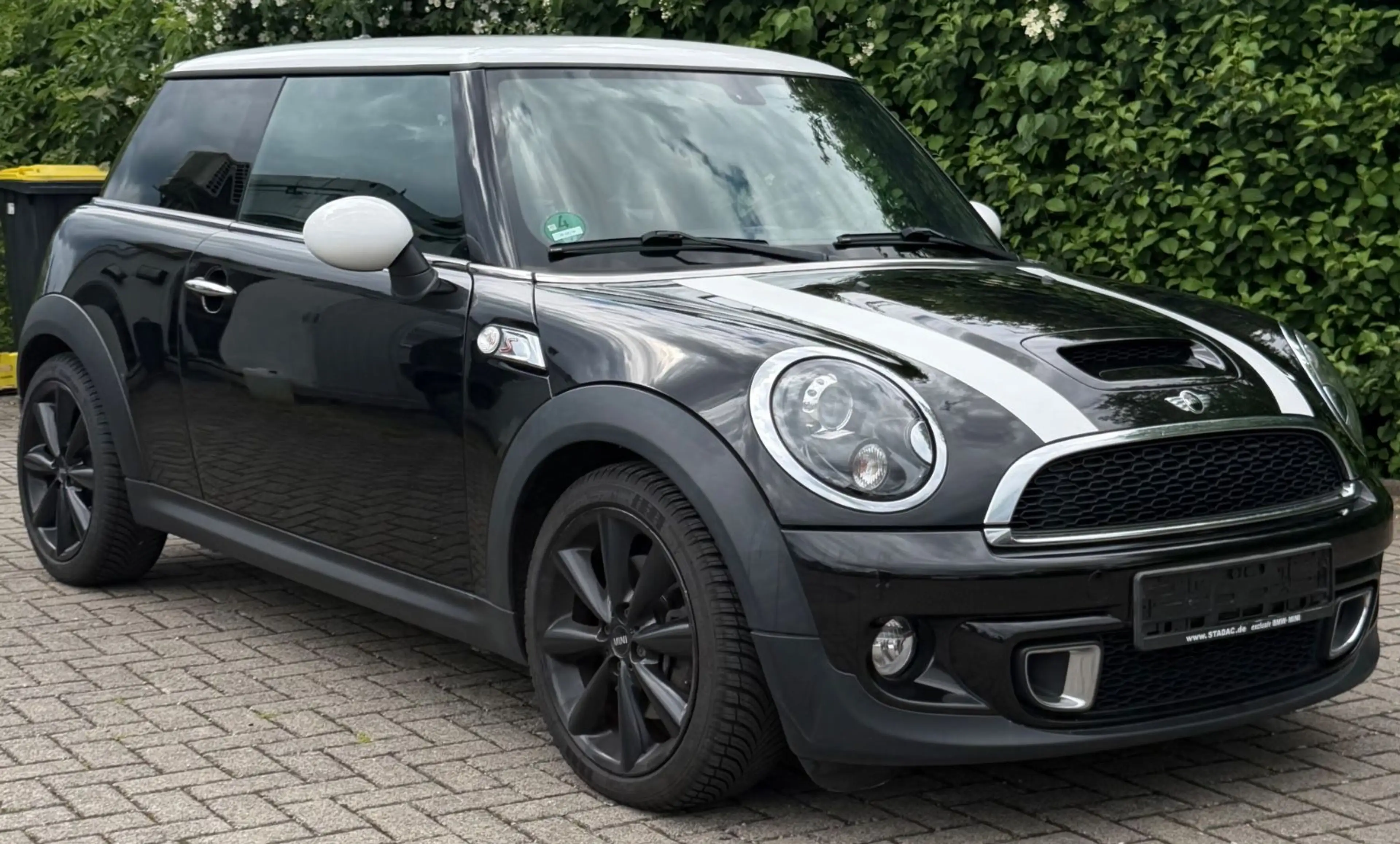 MINI Cooper S /NAVI/XENON/KLIMA/NAVI/SHZ — photo 3