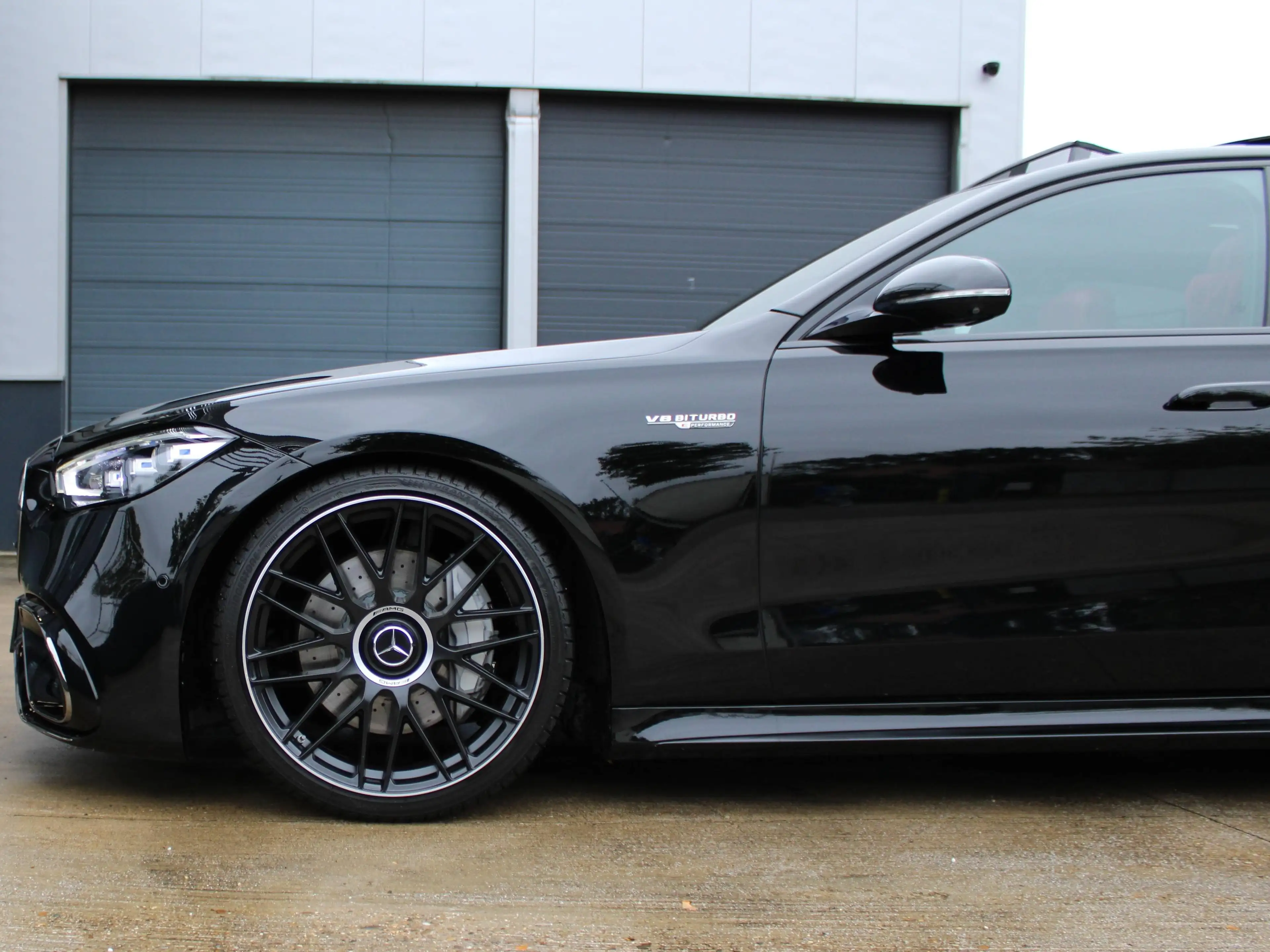 Mercedes-Benz S 400 d 4-Matic/S 63 KIT/LED/PANO/360/KEYLESS/ACC/BURMESTER — photo 6