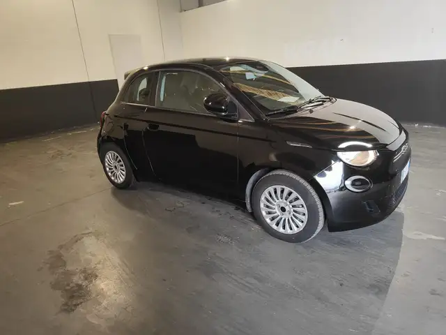 Fiat 500 500e 3+1 42 kWh