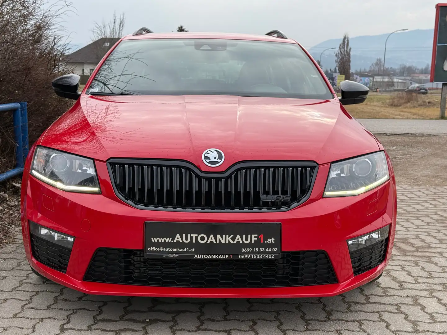 Skoda Octavia Combi RS 2,0 TDI Green tec**2.Besitz**AHK**NAVI** Rot - 1