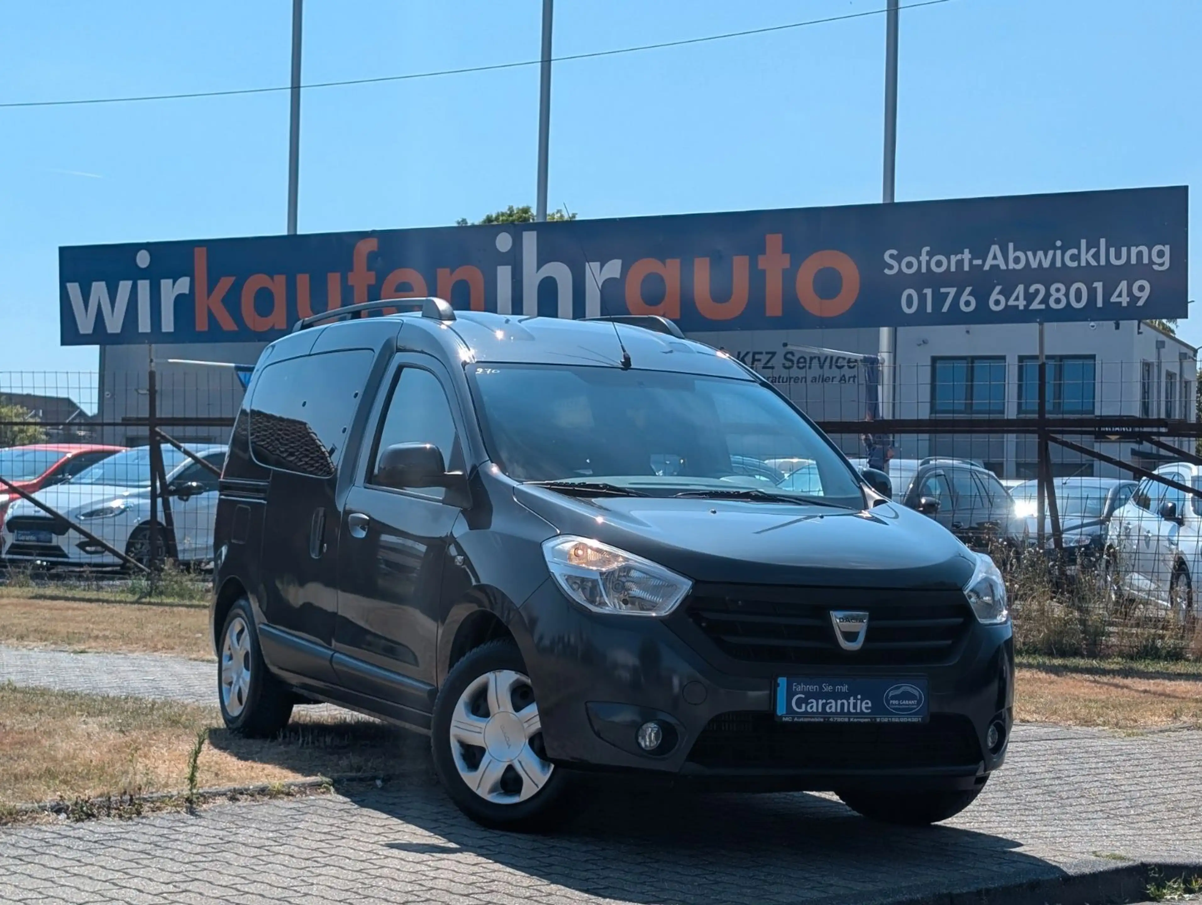 Dacia Dokker Laureate*KLIMA*AHK*PDC*NAVI*USB*SHZ !!