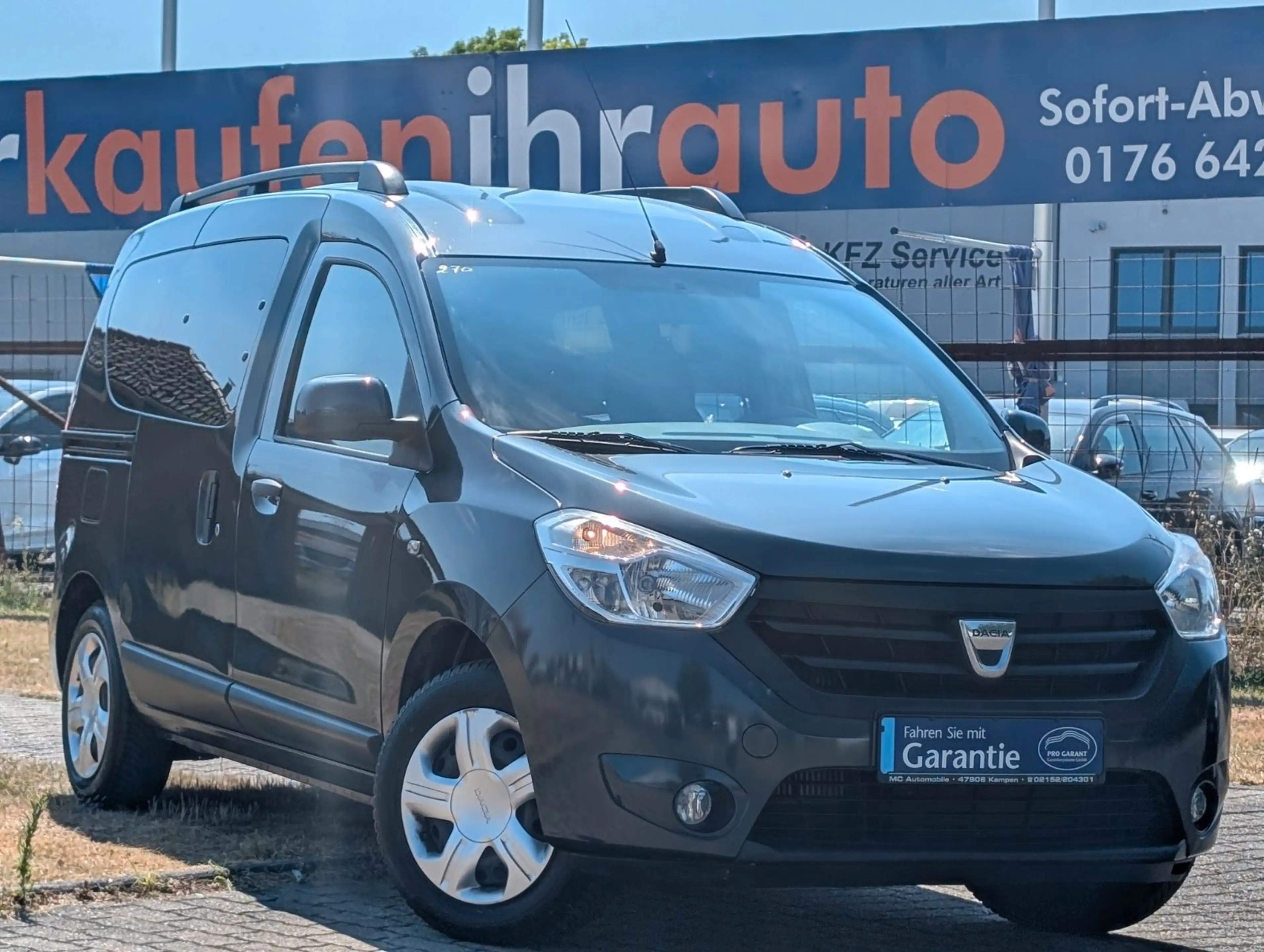 Dacia Dokker Laureate*KLIMA*AHK*PDC*NAVI*USB*SHZ !! — photo 2