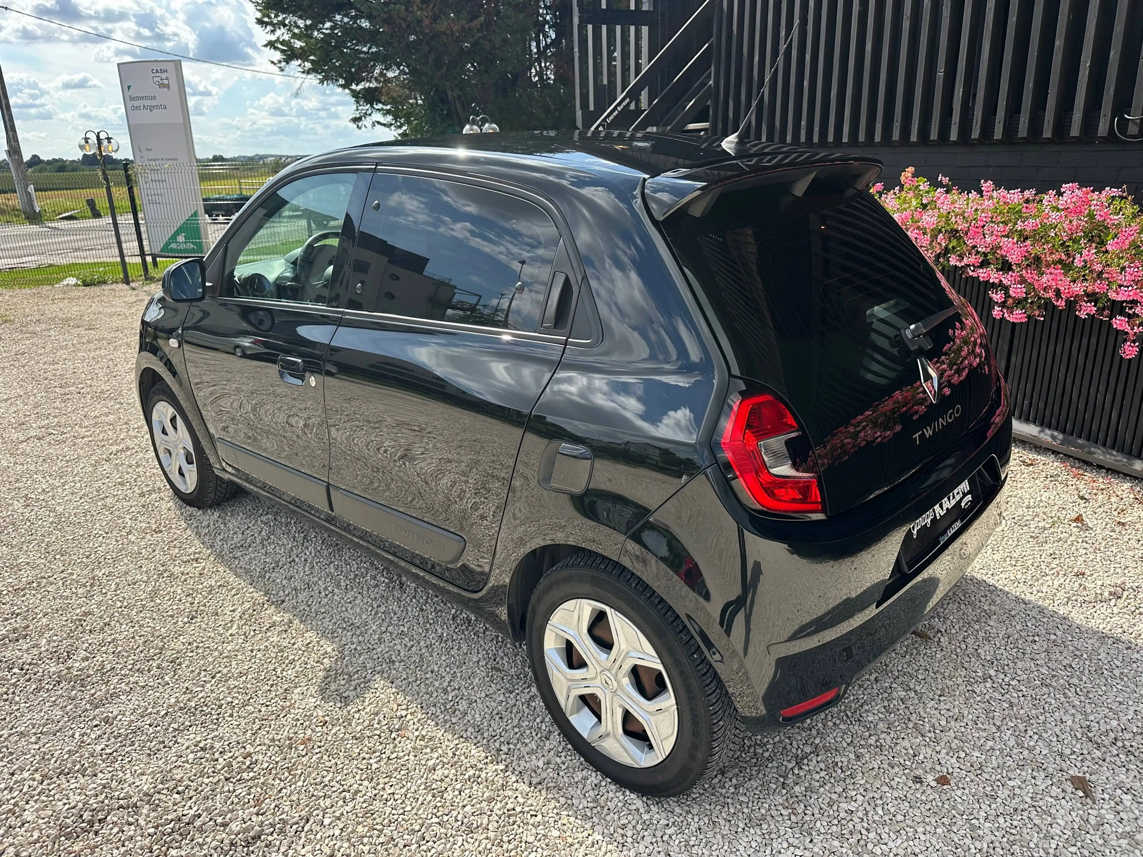 Renault Twingo Twingo 1.0i  * ECRAN - CARPLAY - 110.893 KM  * — photo 5