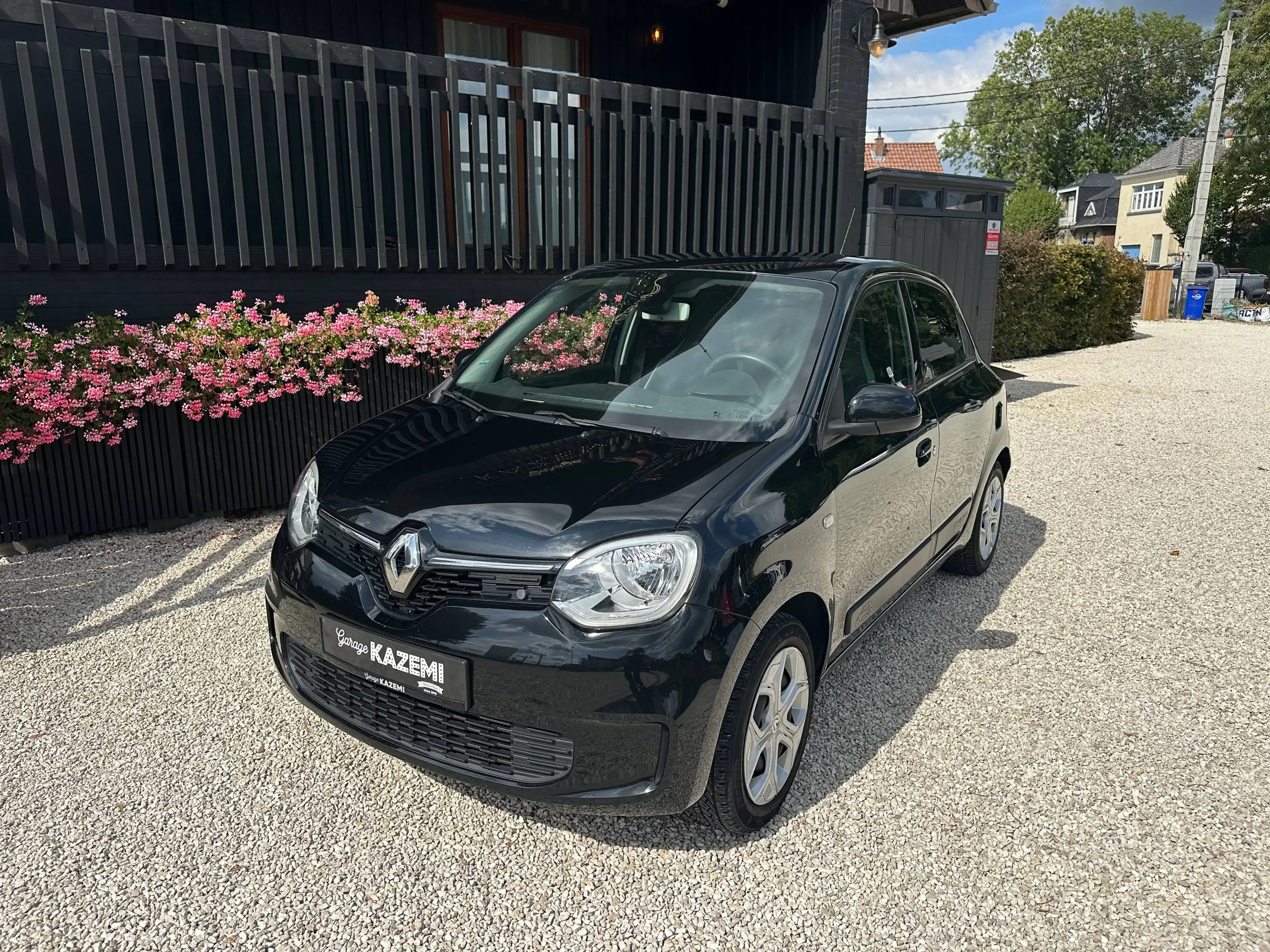 Renault Twingo Twingo 1.0i  * ECRAN - CARPLAY - 110.893 KM  * — photo 2