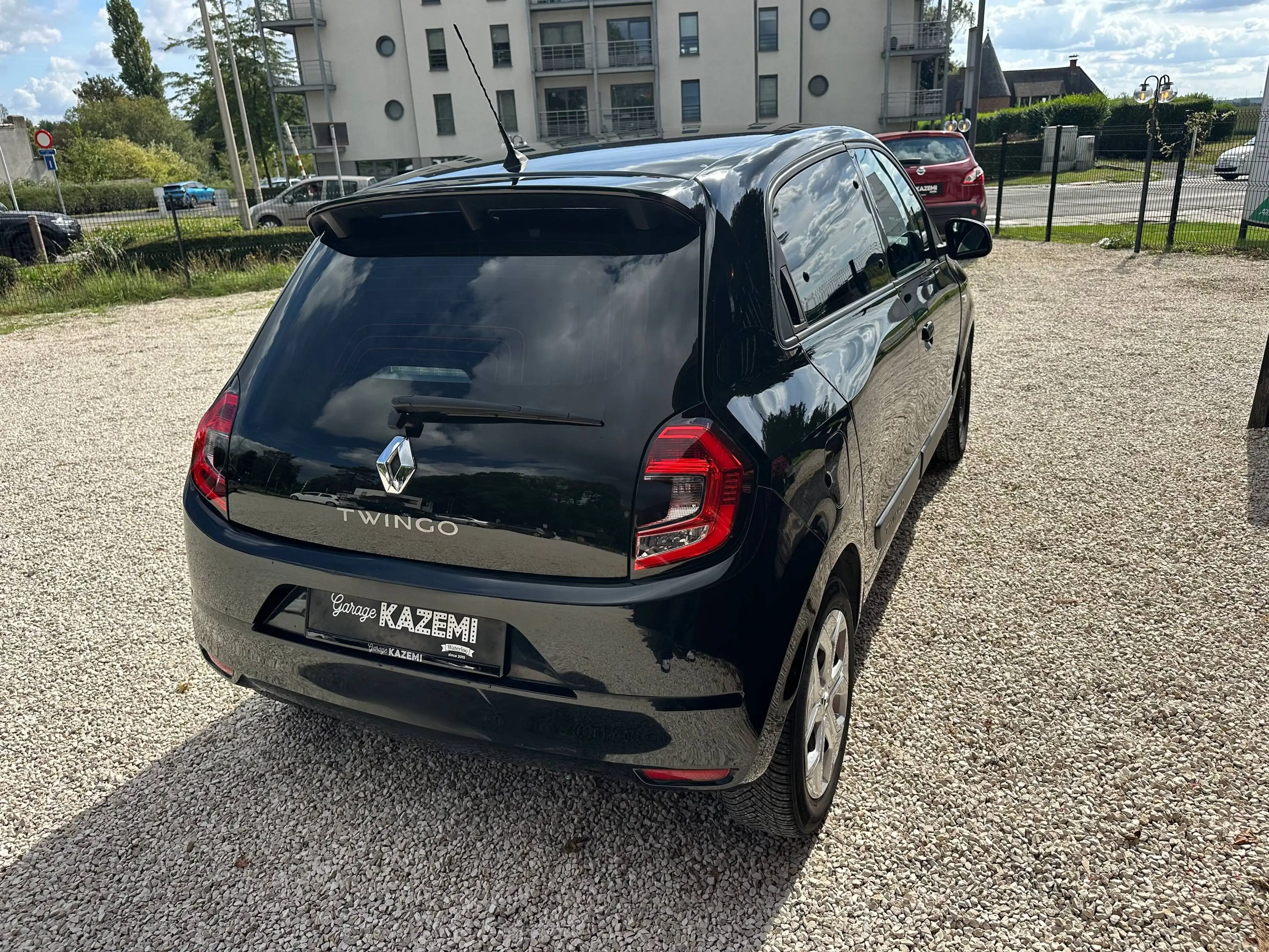 Renault Twingo Twingo 1.0i  * ECRAN - CARPLAY - 110.893 KM  * — photo 7