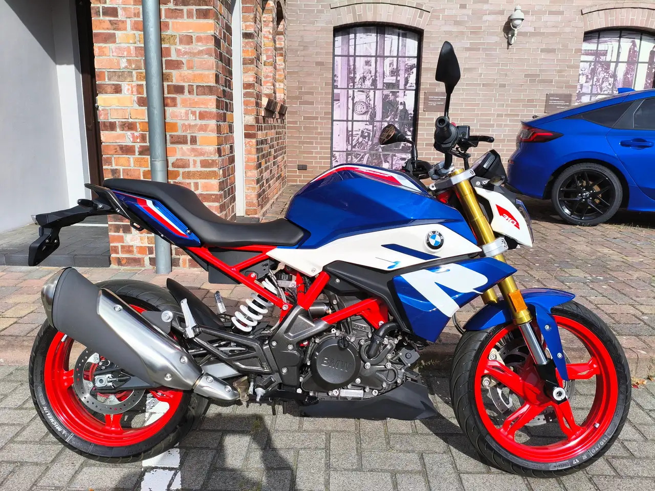 BMW G 310 R