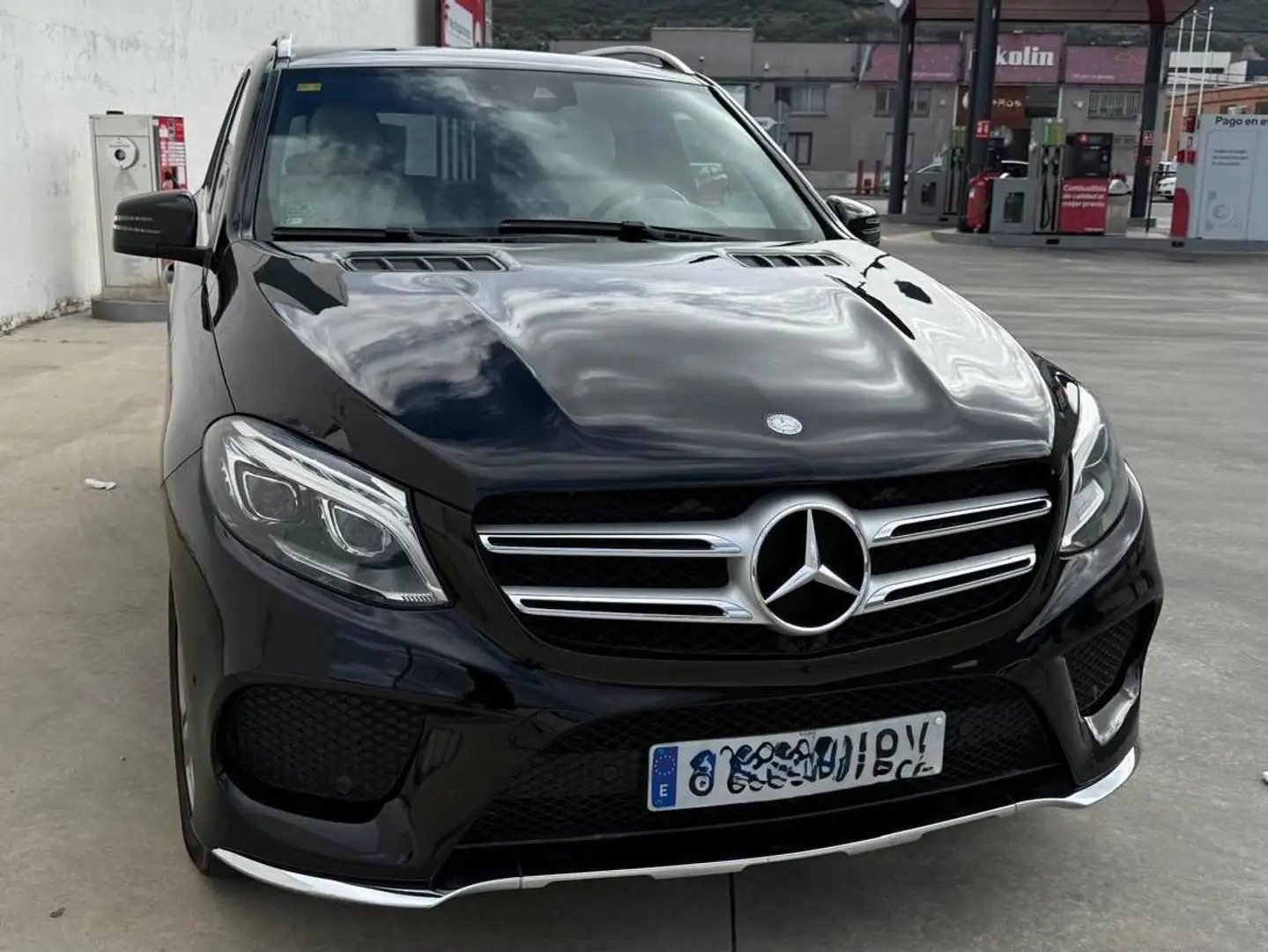 Mercedes-Benz GLE 250 Negro - 2