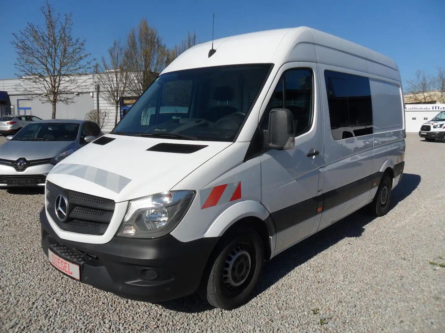 Mercedes-Benz Sprinter 311 CDI   L2 H2 NAVI/Regal/Netto 12596. Blanc - 1