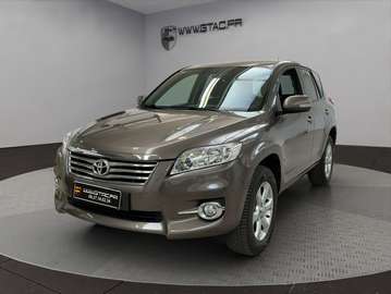 RAV4 150 D-4D 4WD Lounge