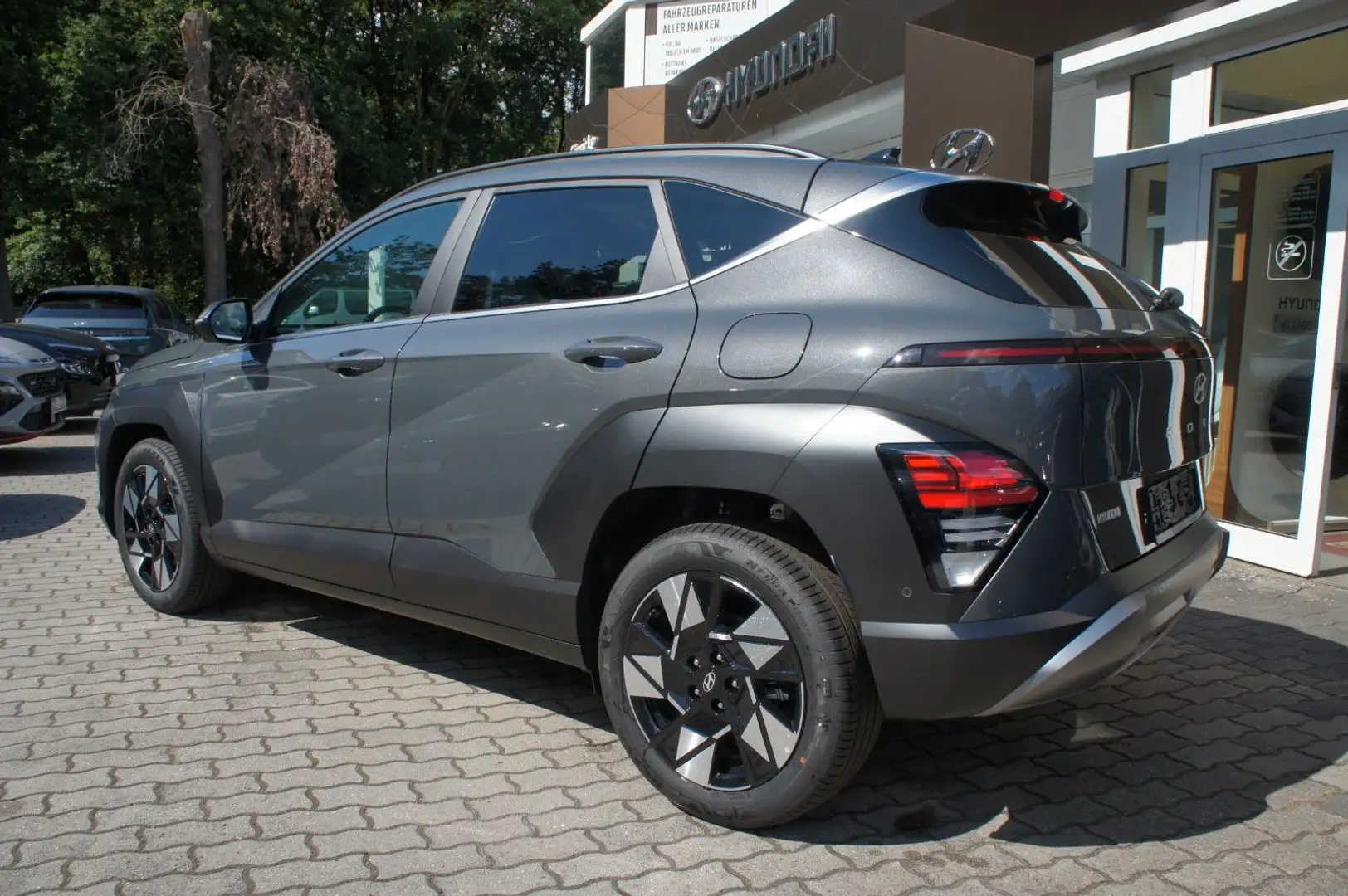 Hyundai KONA SX2 1.6 T-GDI Prime inkl Zubehör Gris - 2