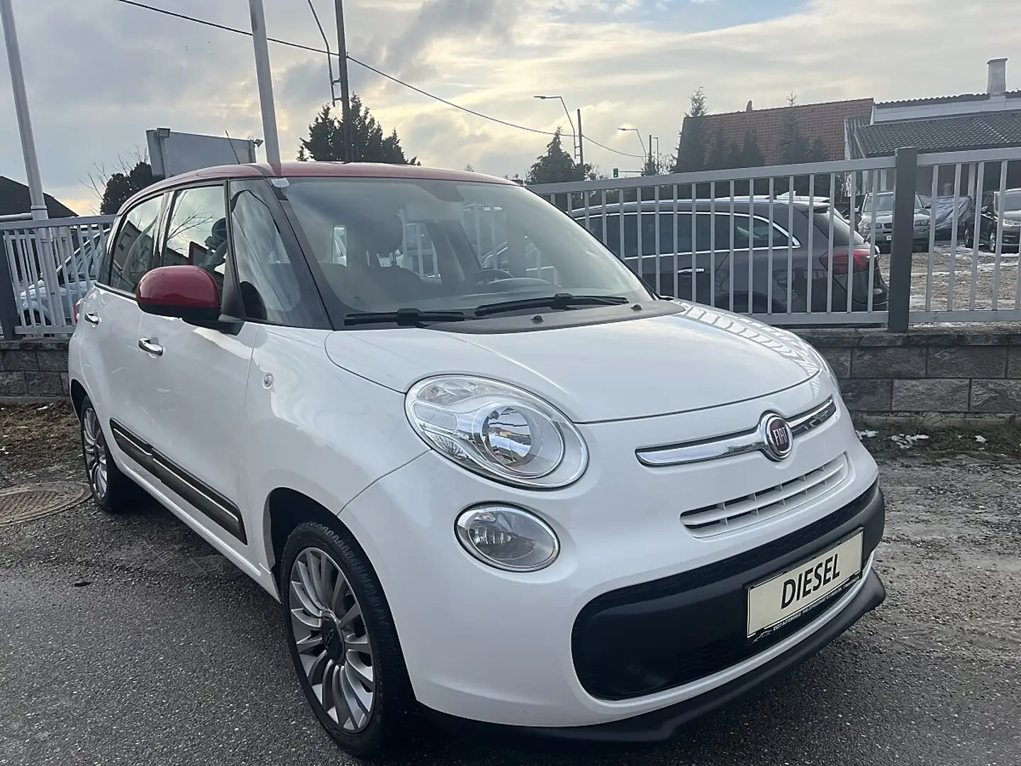 Fiat 500L 1,3 Multijet II 85 Start&Stop Lounge Weiß - 1