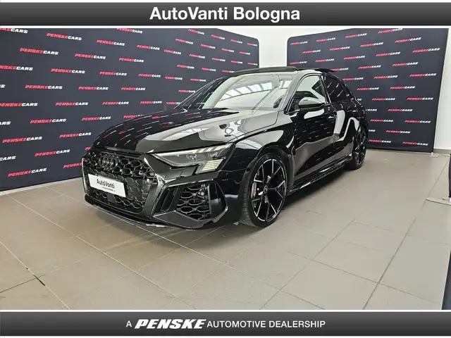 Audi RS TFSI quattro S tronic