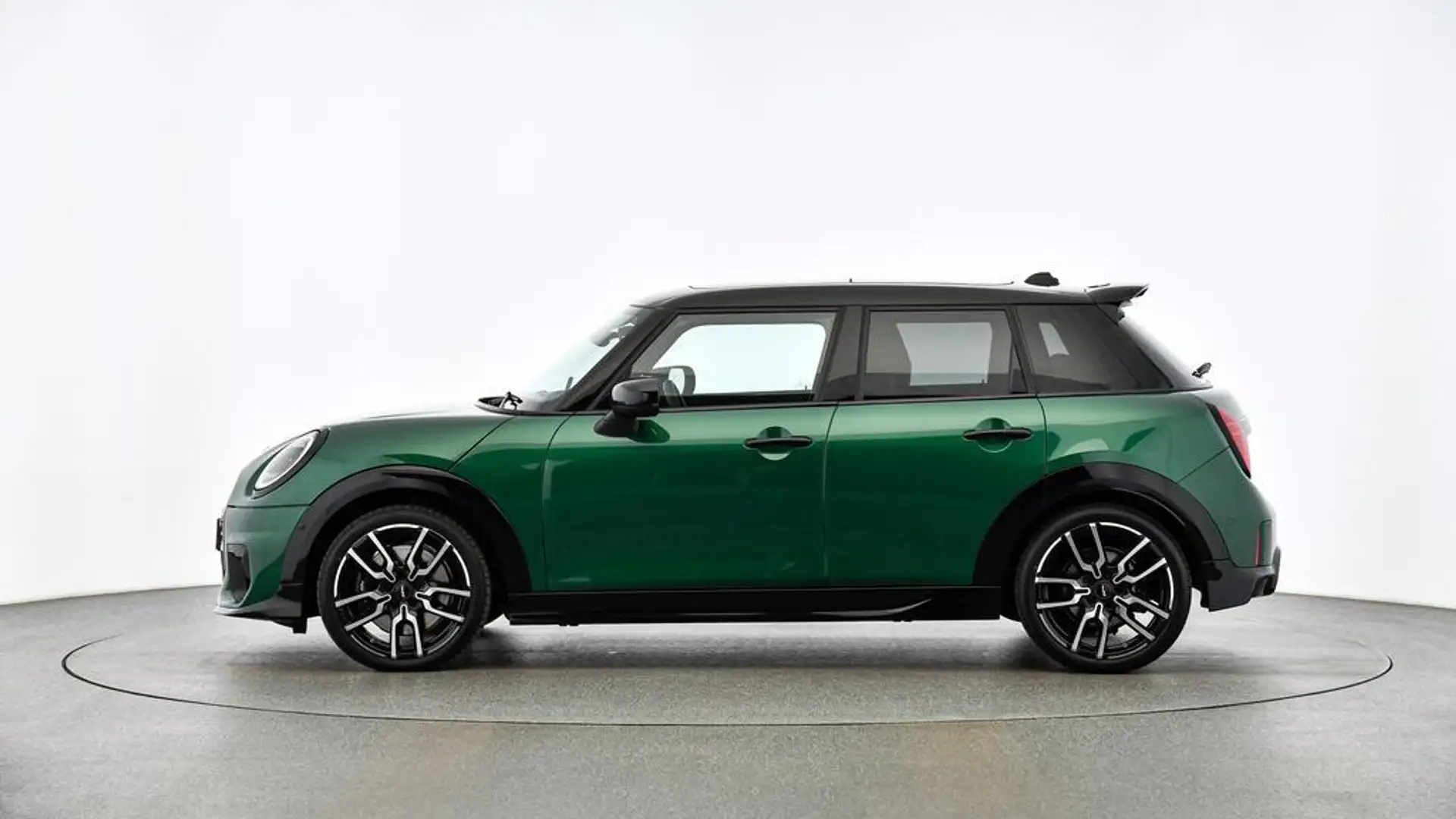 MINI Cooper C John Cooper Works Trim Verde - 2
