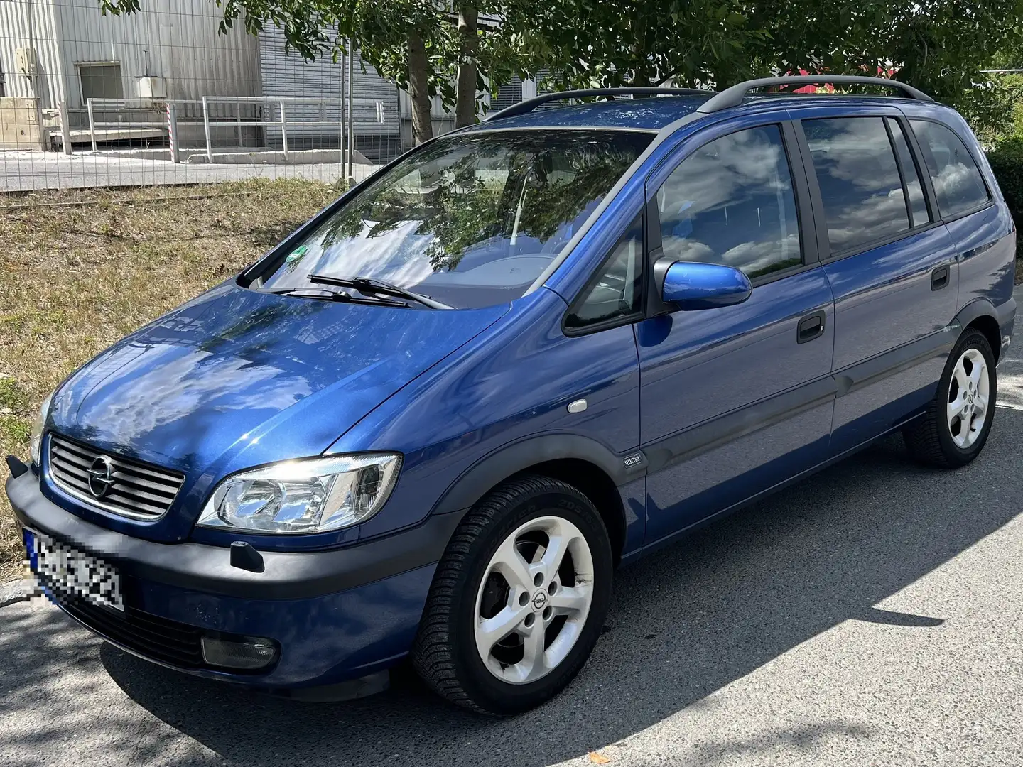 Opel Zafira Zafira 2.2Elegance Bleu - 1