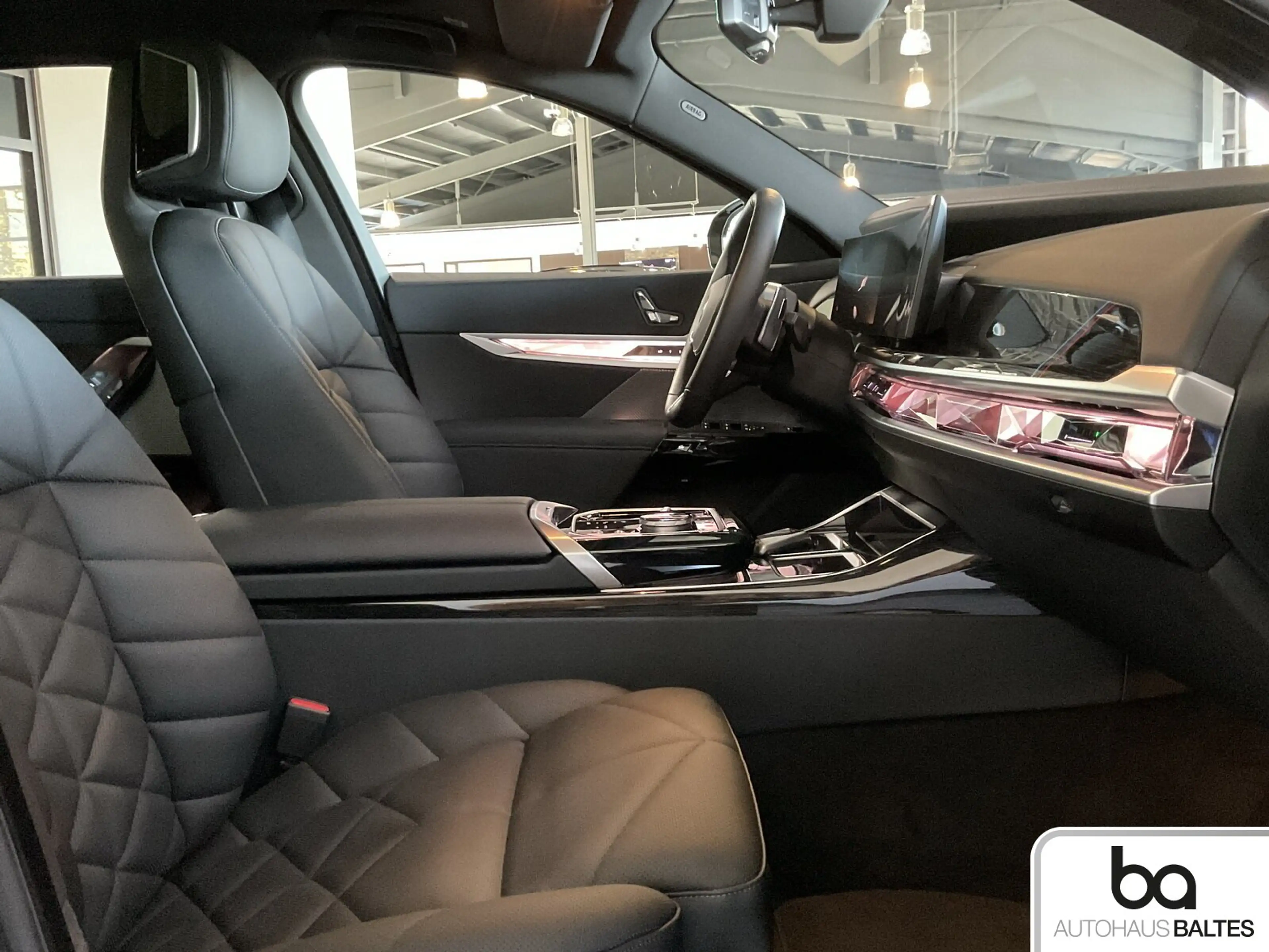BMW 740 740d xDrive M Sport Pro 21"/Luft/B&W/360*/Soft/AHK — photo 7