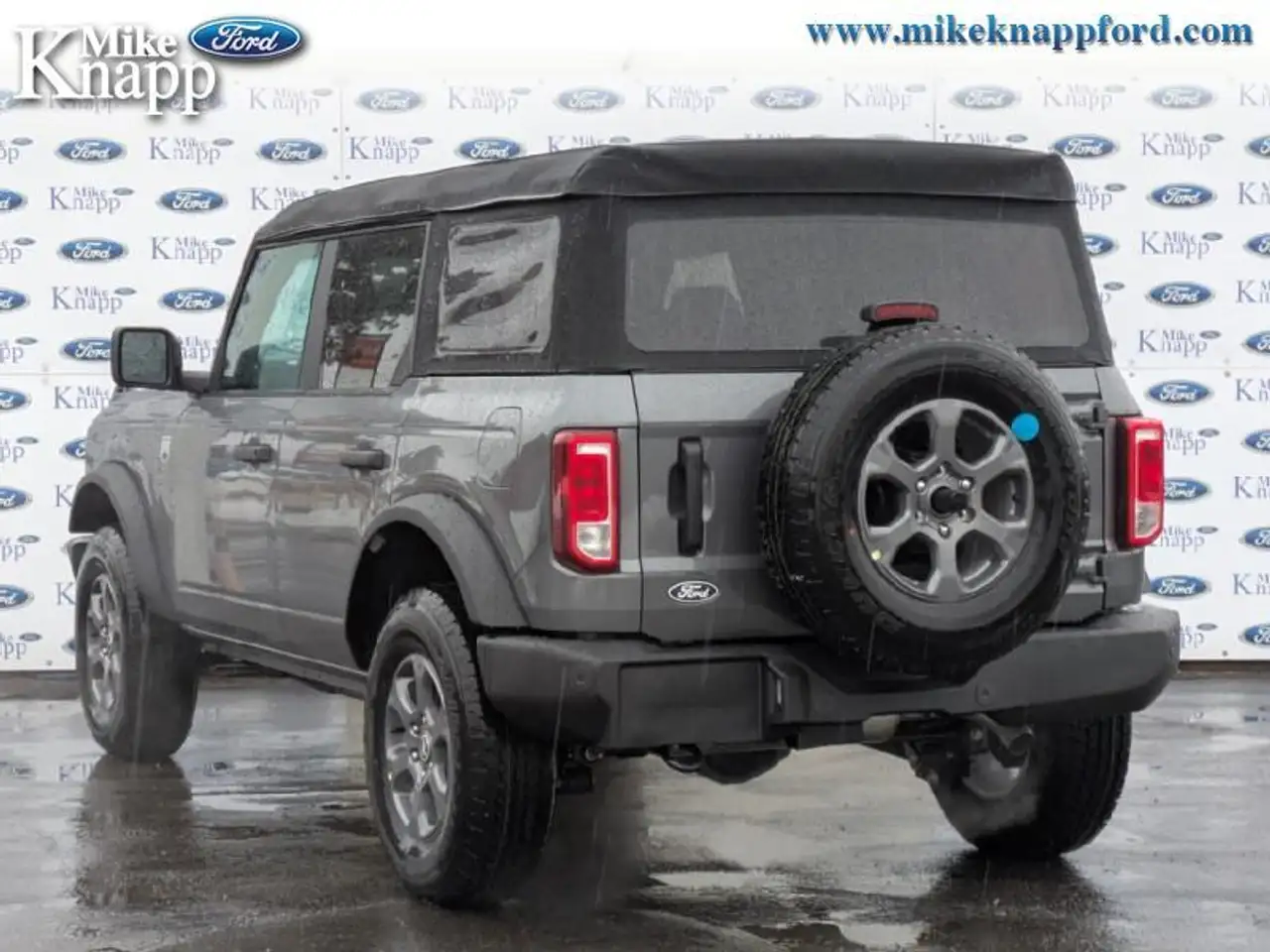 Ford Bronco снимка Ford Bronco