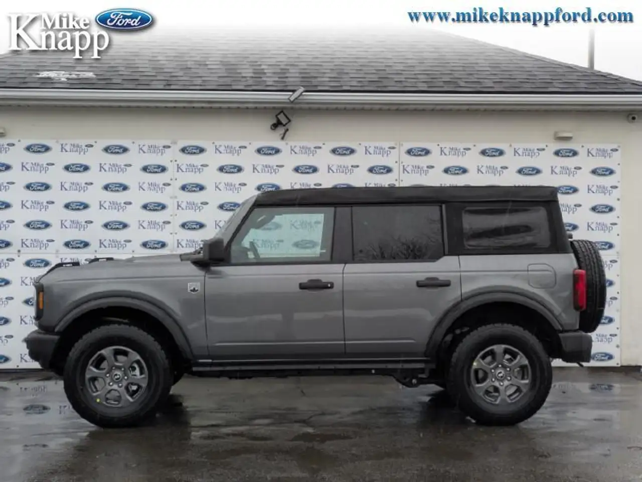 Ford Bronco снимка Ford Bronco