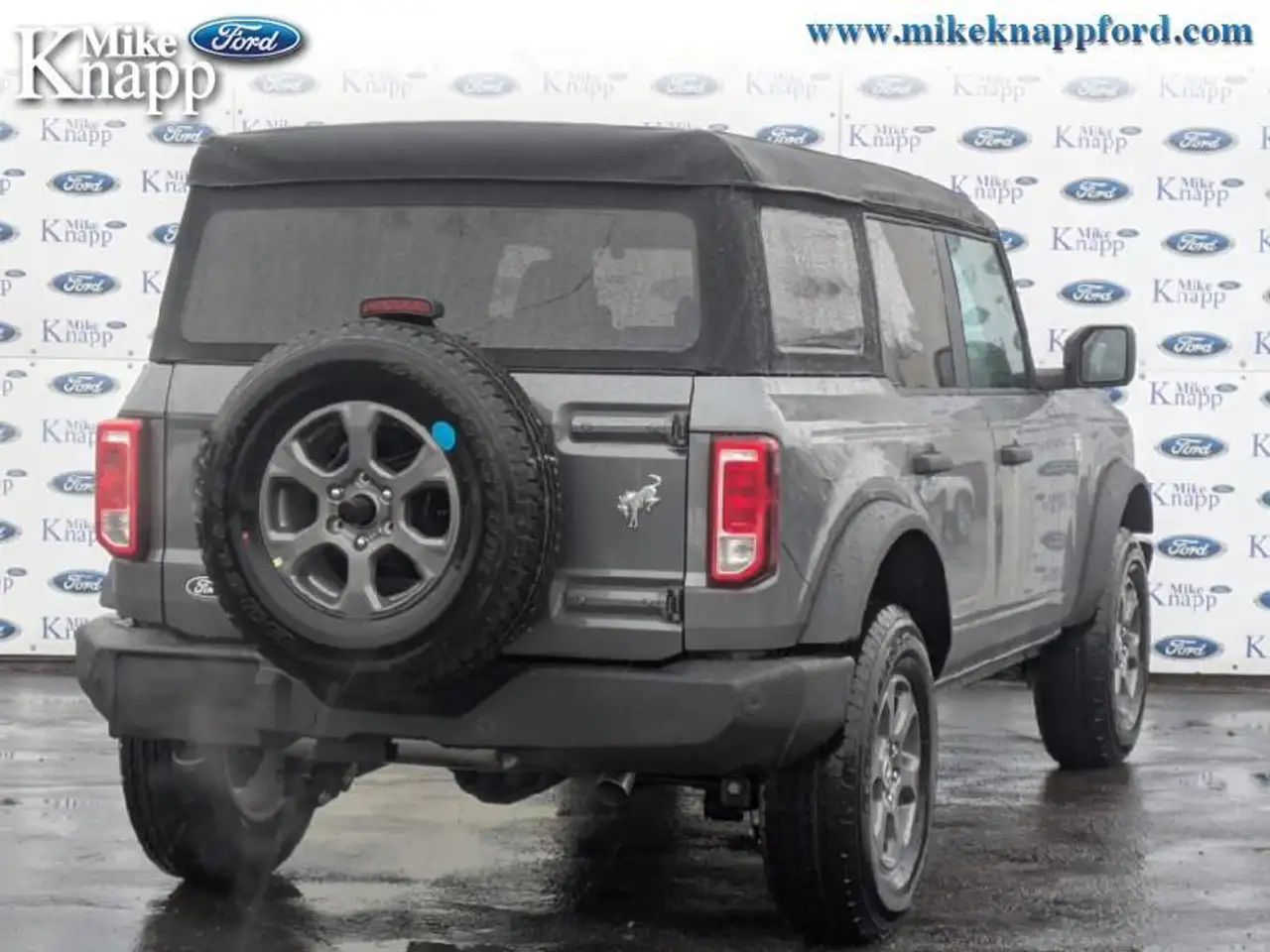 Ford Bronco снимка Ford Bronco