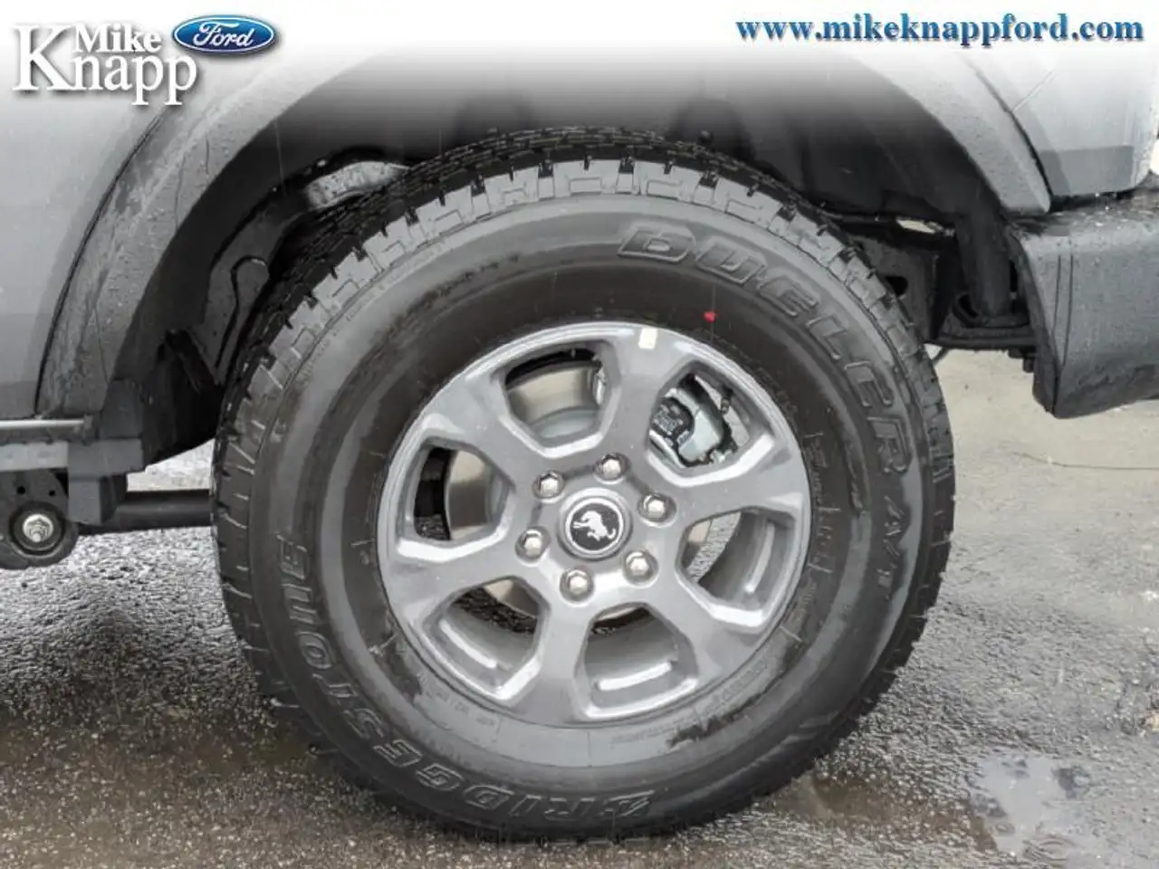Ford Bronco снимка Ford Bronco