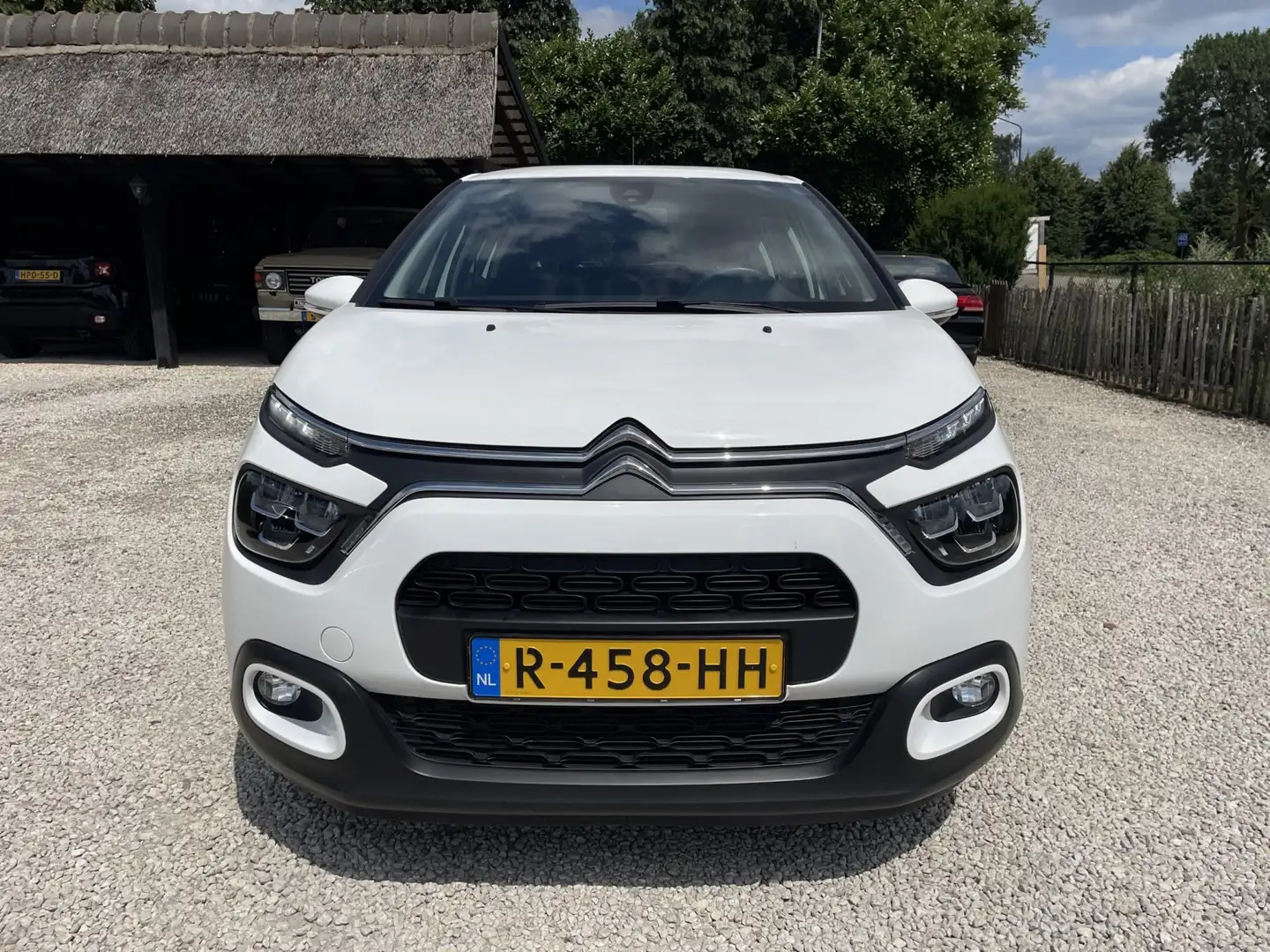Citroen C3 1.2 You! Stoelverwarming, DAB, Cruise, 1e eig. NAP Wit - 2