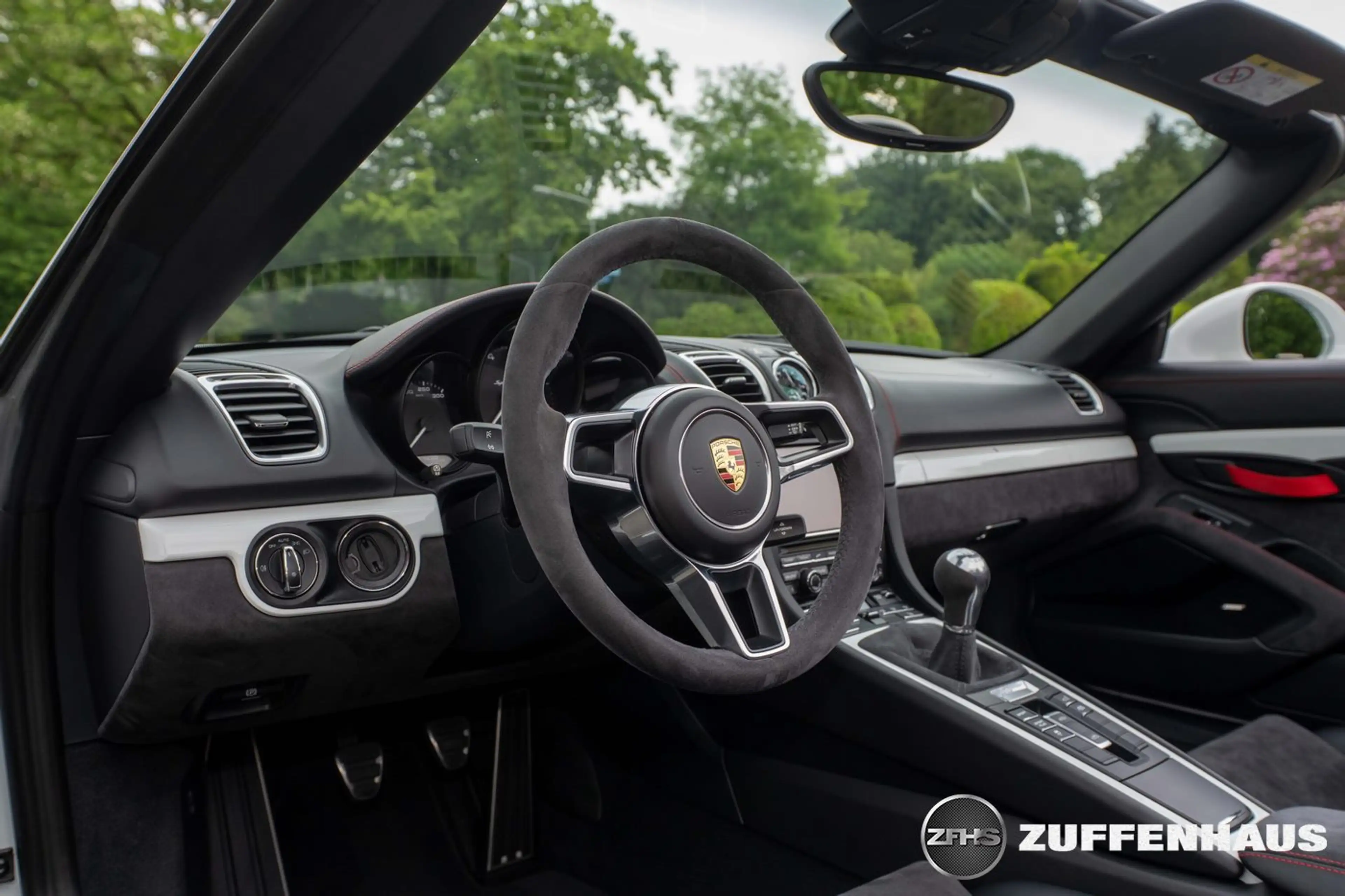 Porsche Boxster Spyder Carbon seats leder dash Bose NL auto dealer — photo 15