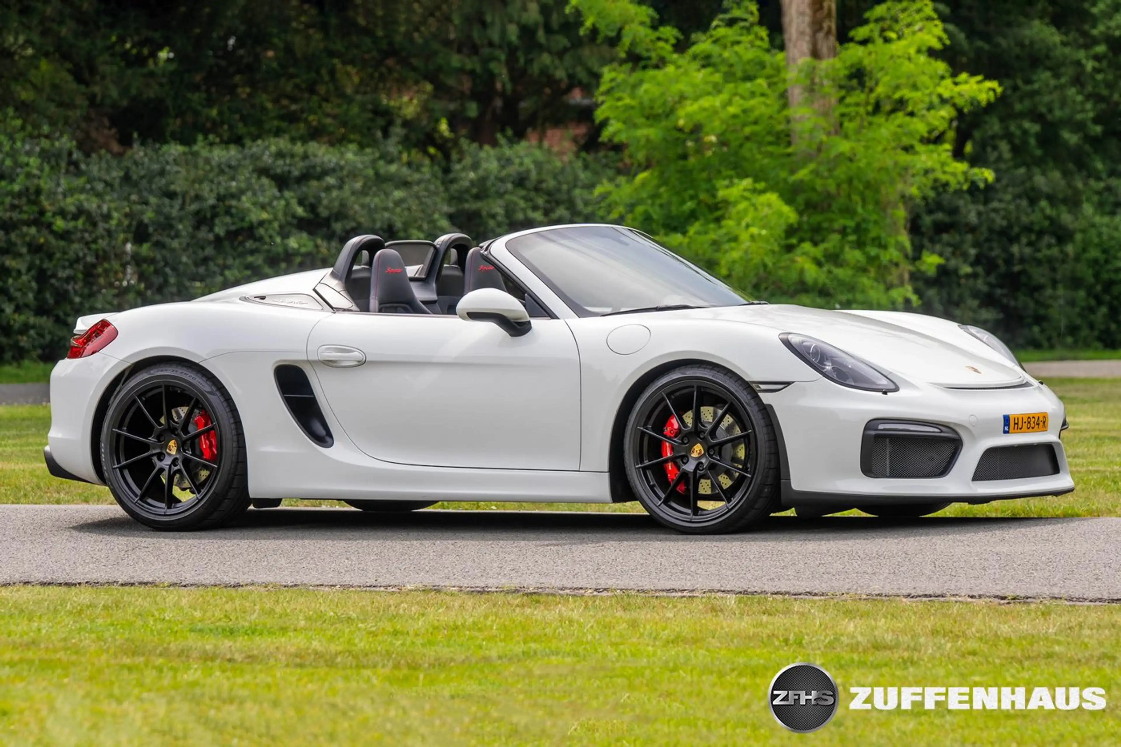 Porsche Boxster Spyder Carbon seats leder dash Bose NL auto dealer