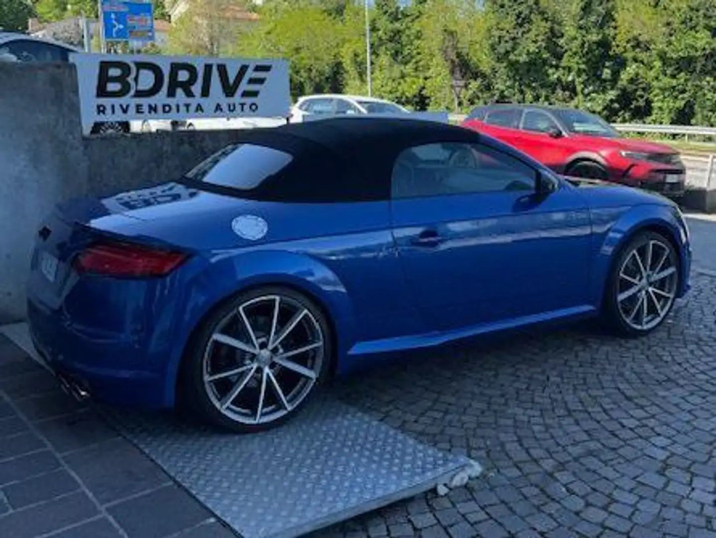 Audi TTS Roadster 2.0 tfsi quattro s-tronic 310 cv Albastru - 2
