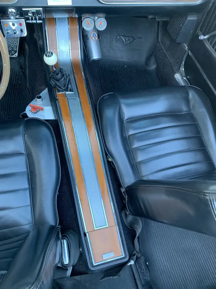 Ford Mustang Convertible Supercharged, foto 12