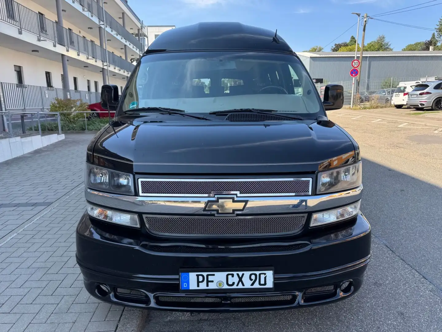 Chevrolet Express **Exclusiv 120t Euro Neupreis** Černá - 2