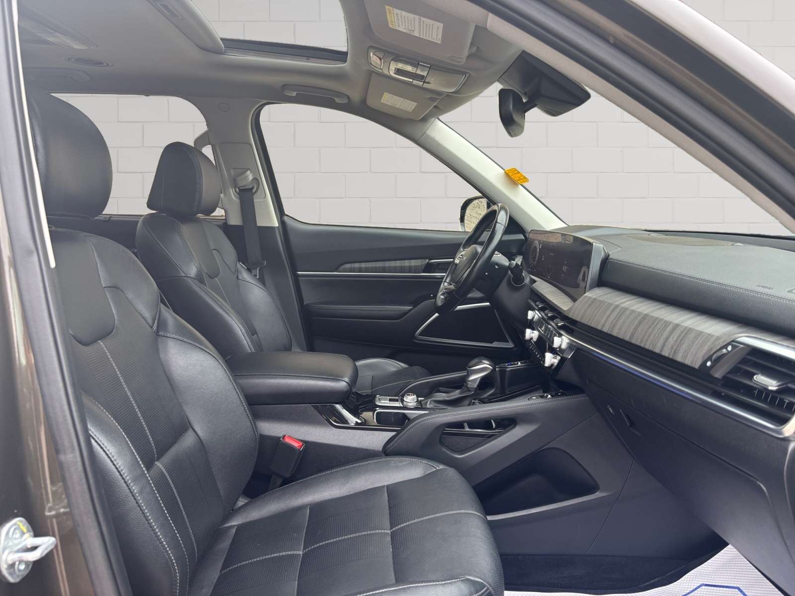 used 2023 Kia Telluride car, priced at $45,853