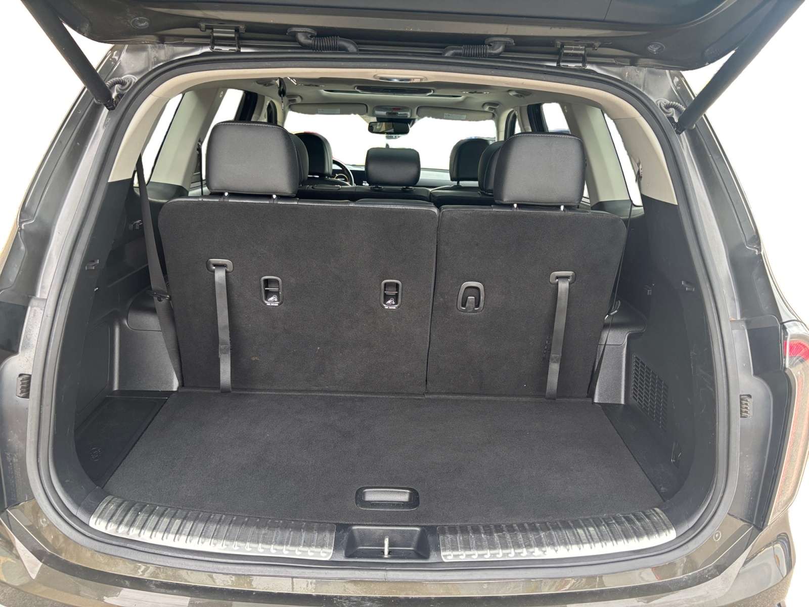 used 2023 Kia Telluride car, priced at $45,853