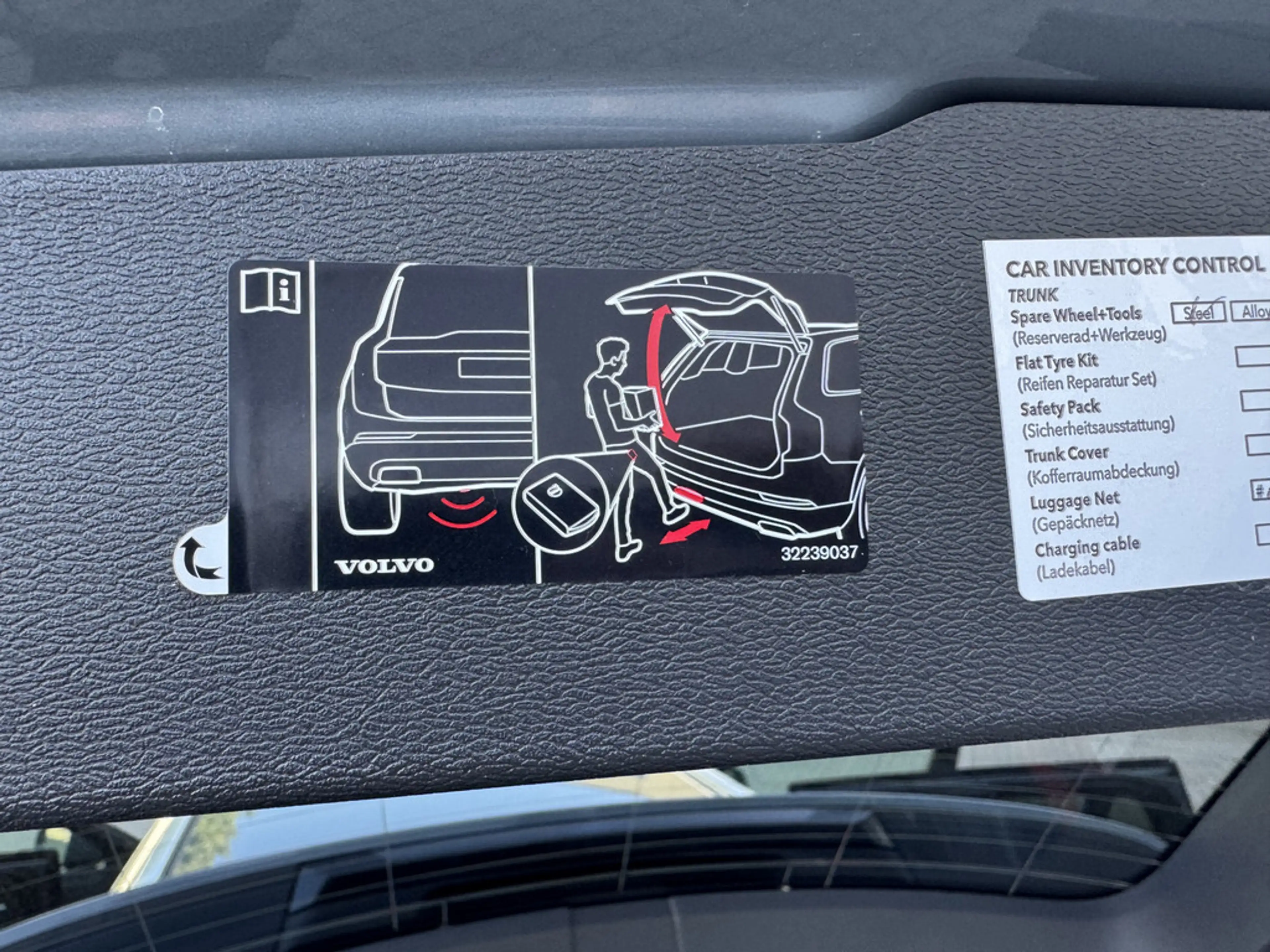 Volvo V60 Cross Country 2.0 Plus AWD STANDHZ LED — photo 13