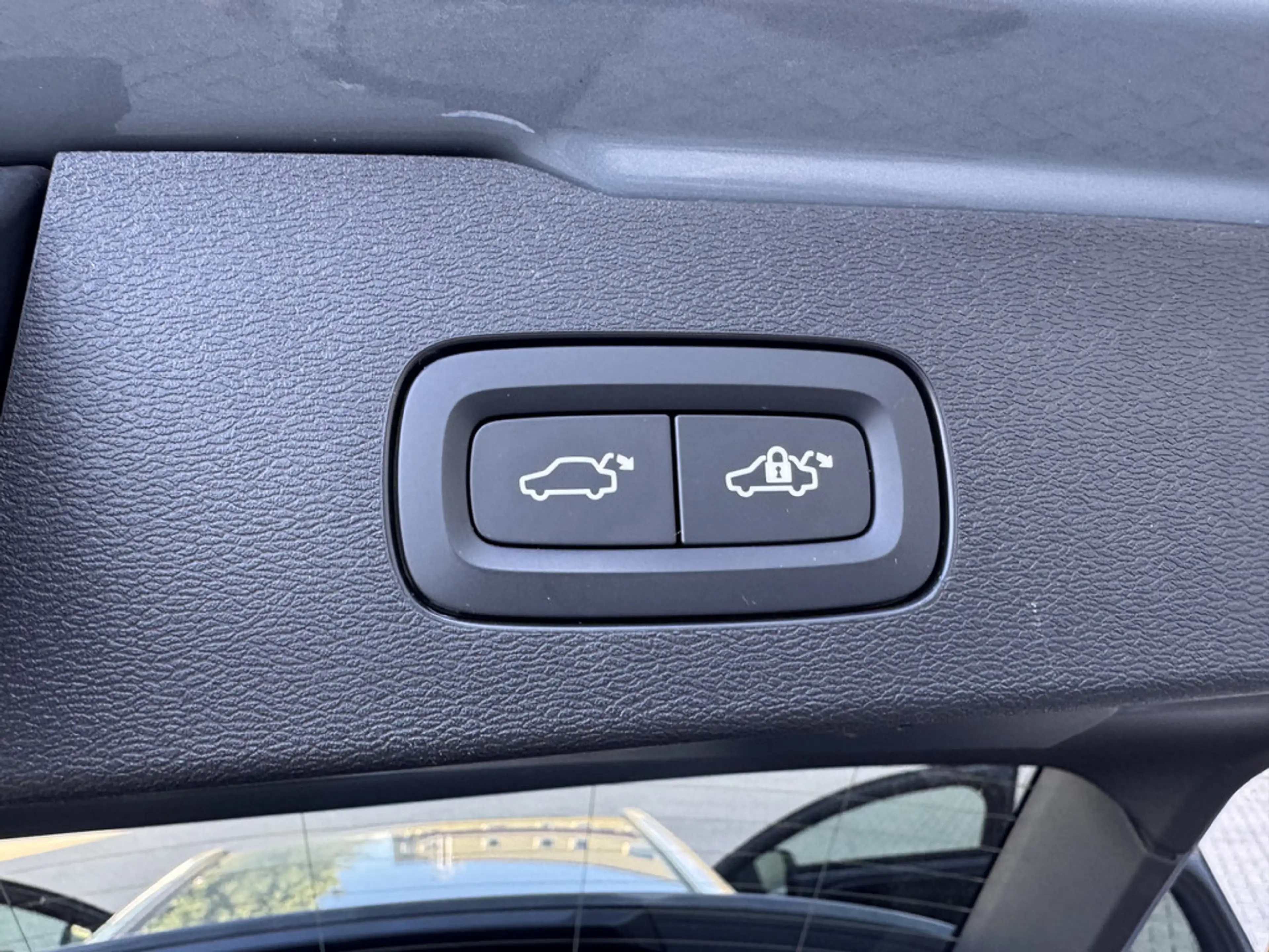 Volvo V60 Cross Country 2.0 Plus AWD STANDHZ LED — photo 12
