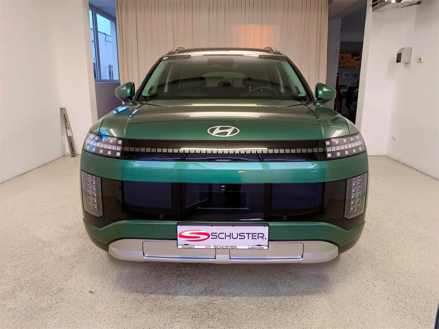 Hyundai IONIQ 9 Prestige Line 110 kWh 4WD 96p72-O1O2 Grün - 2