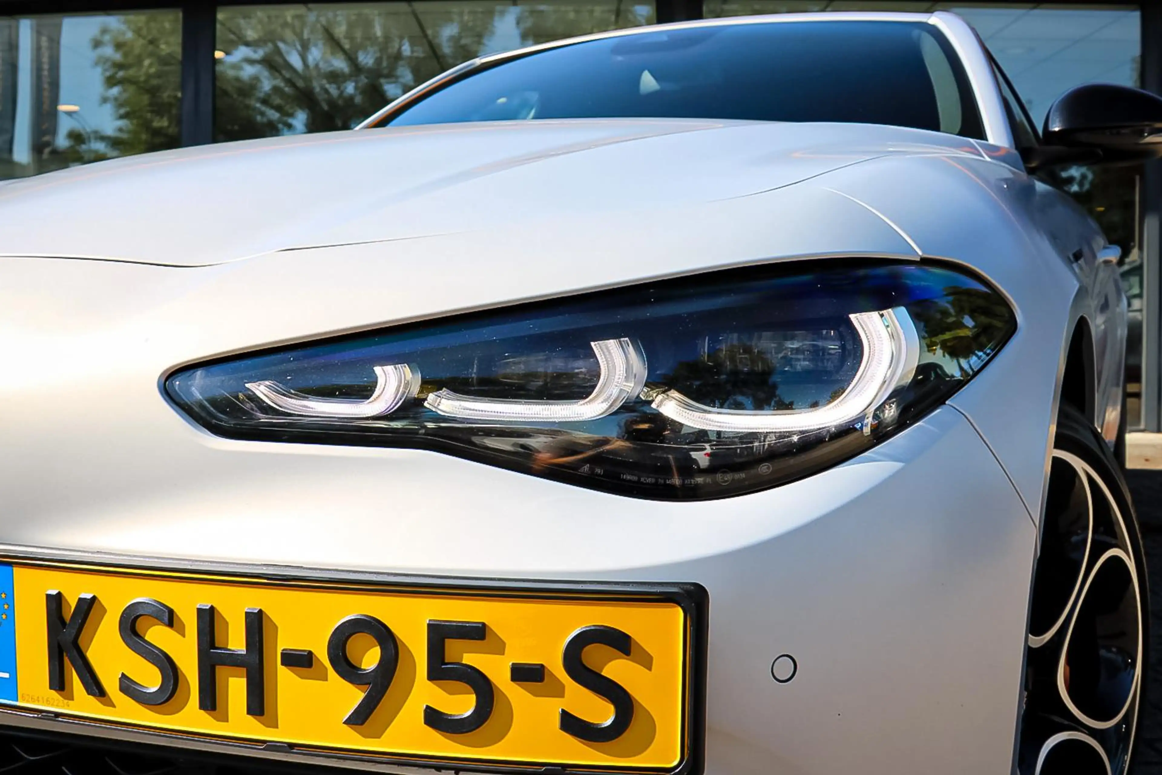 Alfa Romeo Giulia 2.0 T GME AWD Competizione — photo 5