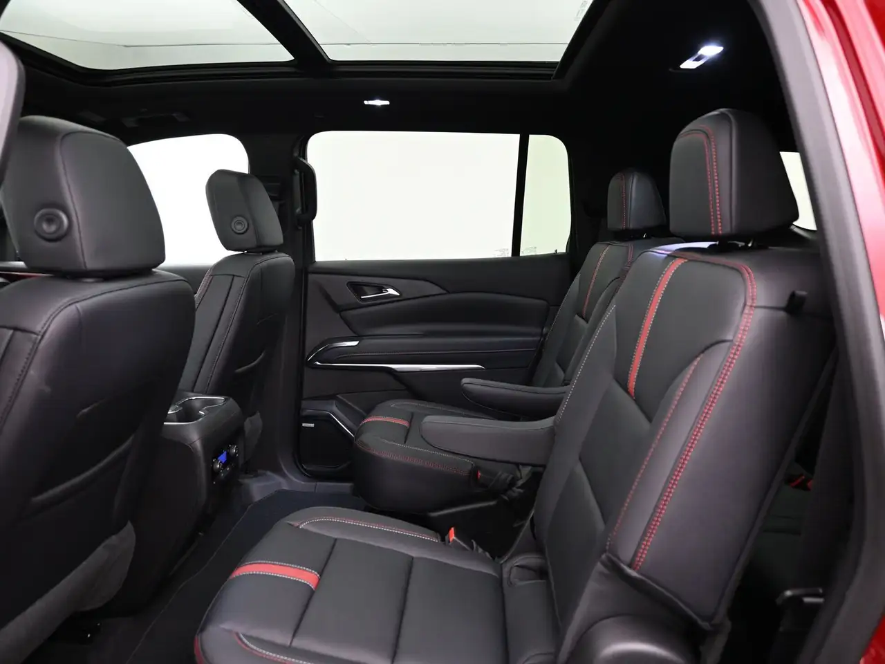 Chevrolet Traverse снимка Chevrolet Traverse