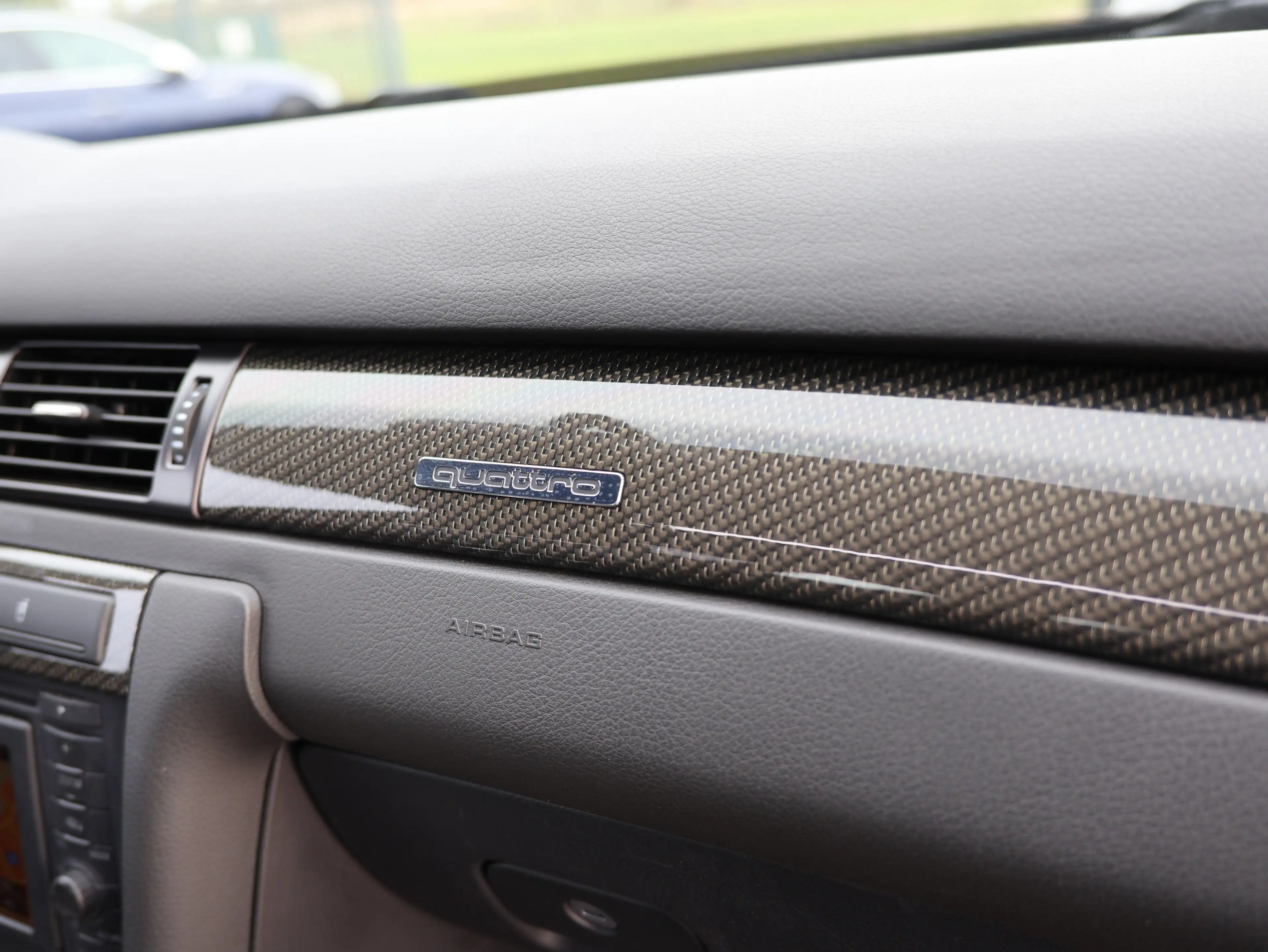 Audi RS6 Avant 4.2 quattro - 3.HAND UNFALLFREI — photo 47