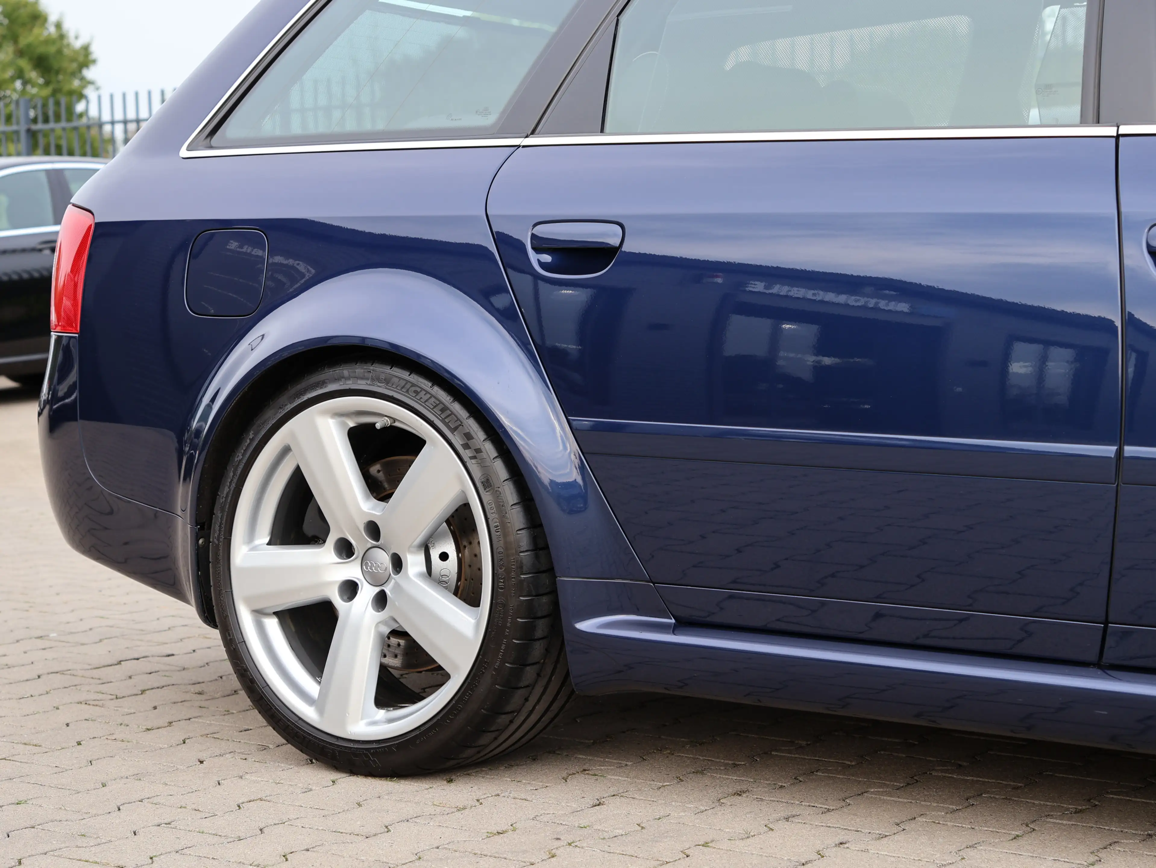 Audi RS6 Avant 4.2 quattro - 3.HAND UNFALLFREI — photo 23