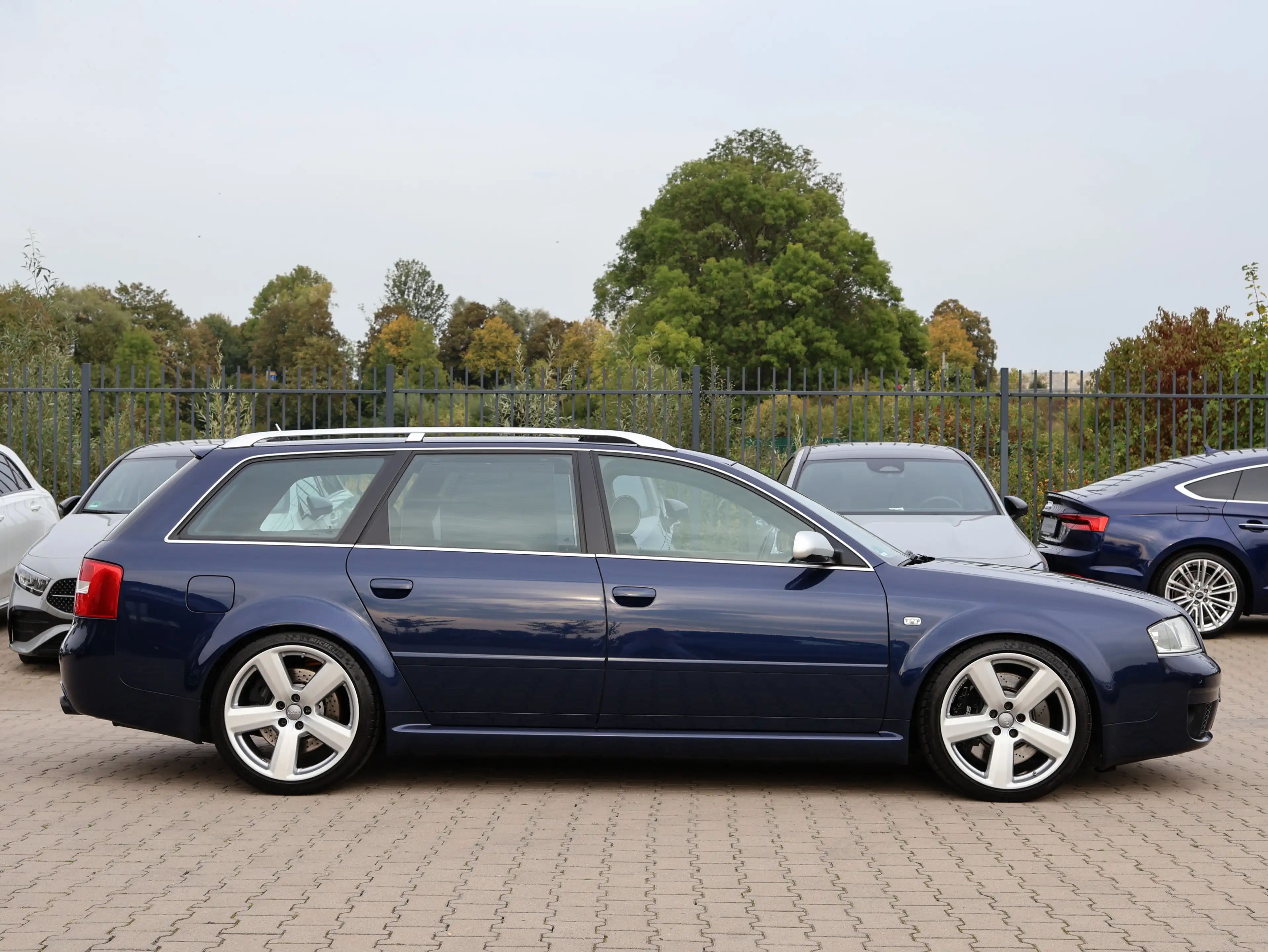 Audi RS6 Avant 4.2 quattro - 3.HAND UNFALLFREI — photo 7