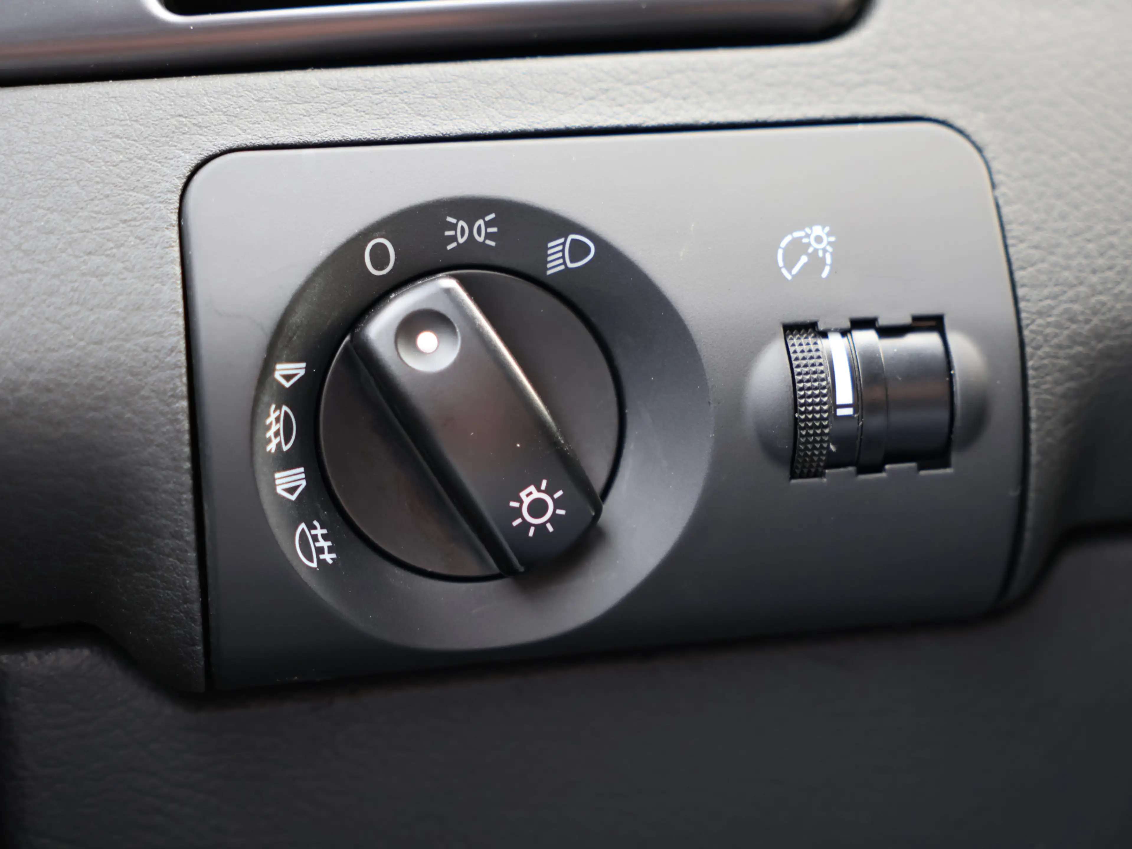 Audi RS6 Avant 4.2 quattro - 3.HAND UNFALLFREI — photo 43