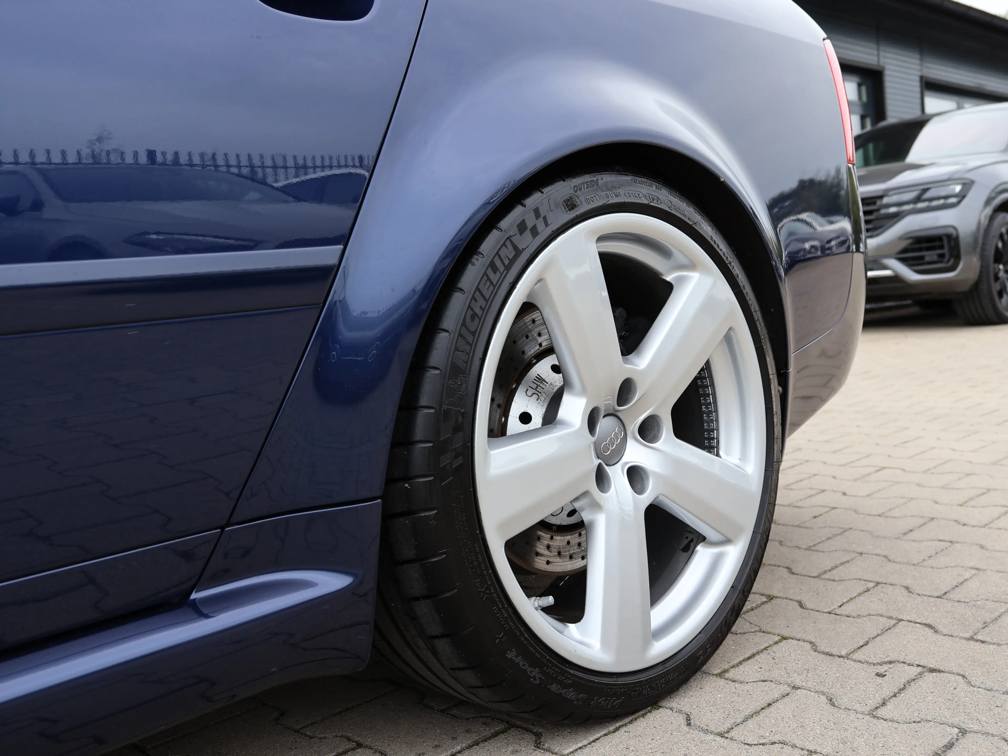 Audi RS6 Avant 4.2 quattro - 3.HAND UNFALLFREI — photo 25
