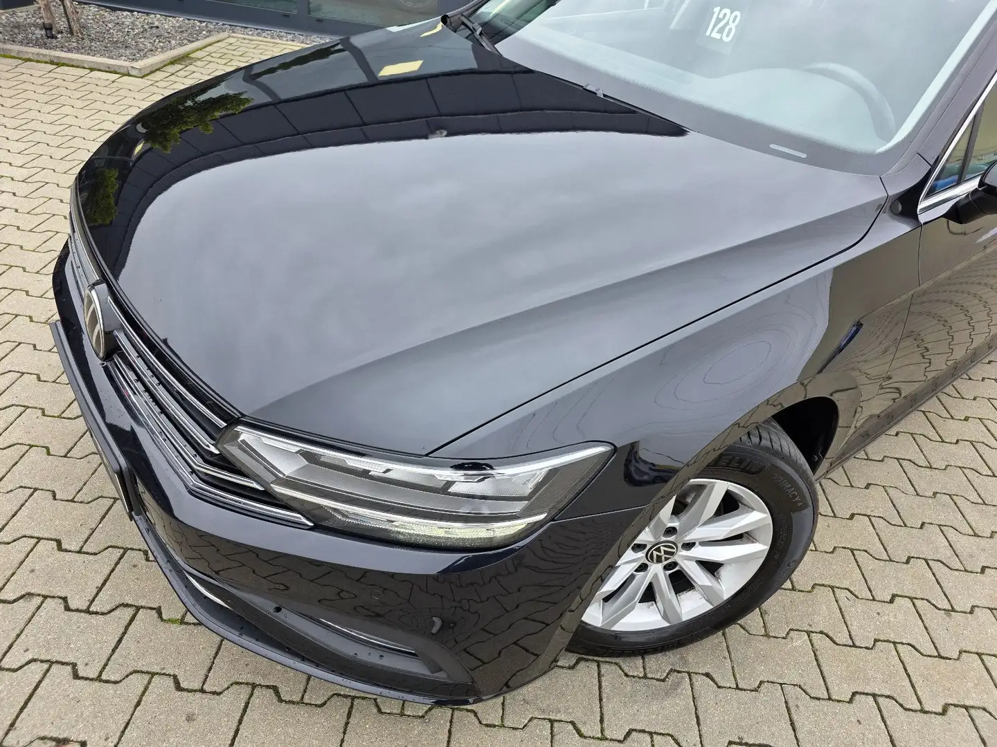 Volkswagen Passat Variant Passat Var. Business*Led*Digi-Tacho*Dcc*R-Line*A Schwarz - 2