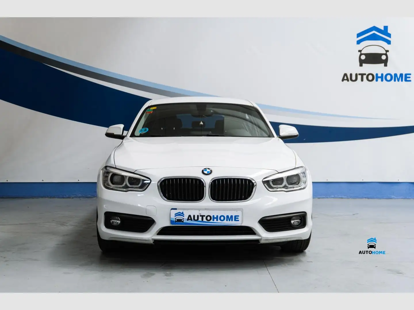 BMW 116 116d EfficientDynamics Blanc - 2