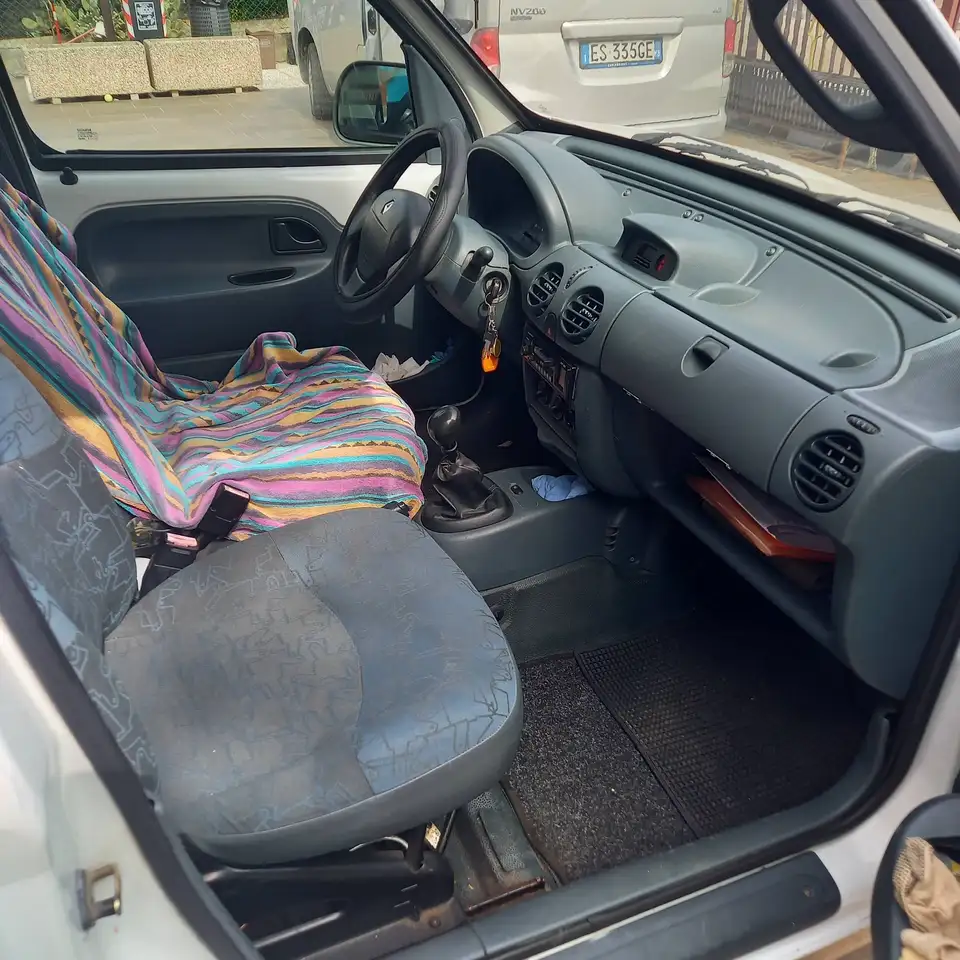 Renault Kangoo 4p 1.9 dti RN, foto 2