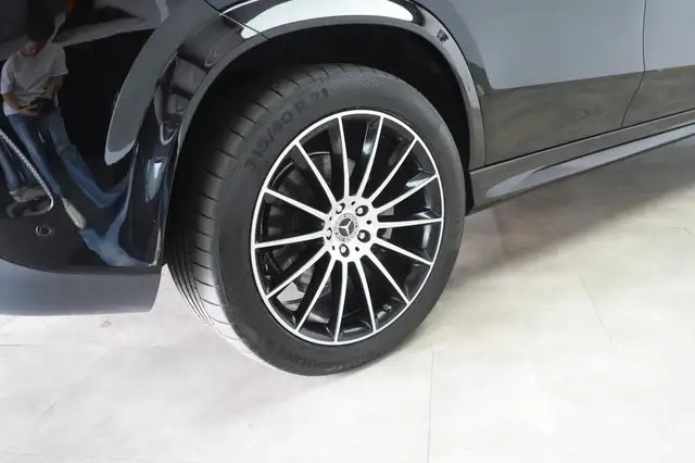 Mercedes-Benz Gle Class view 14