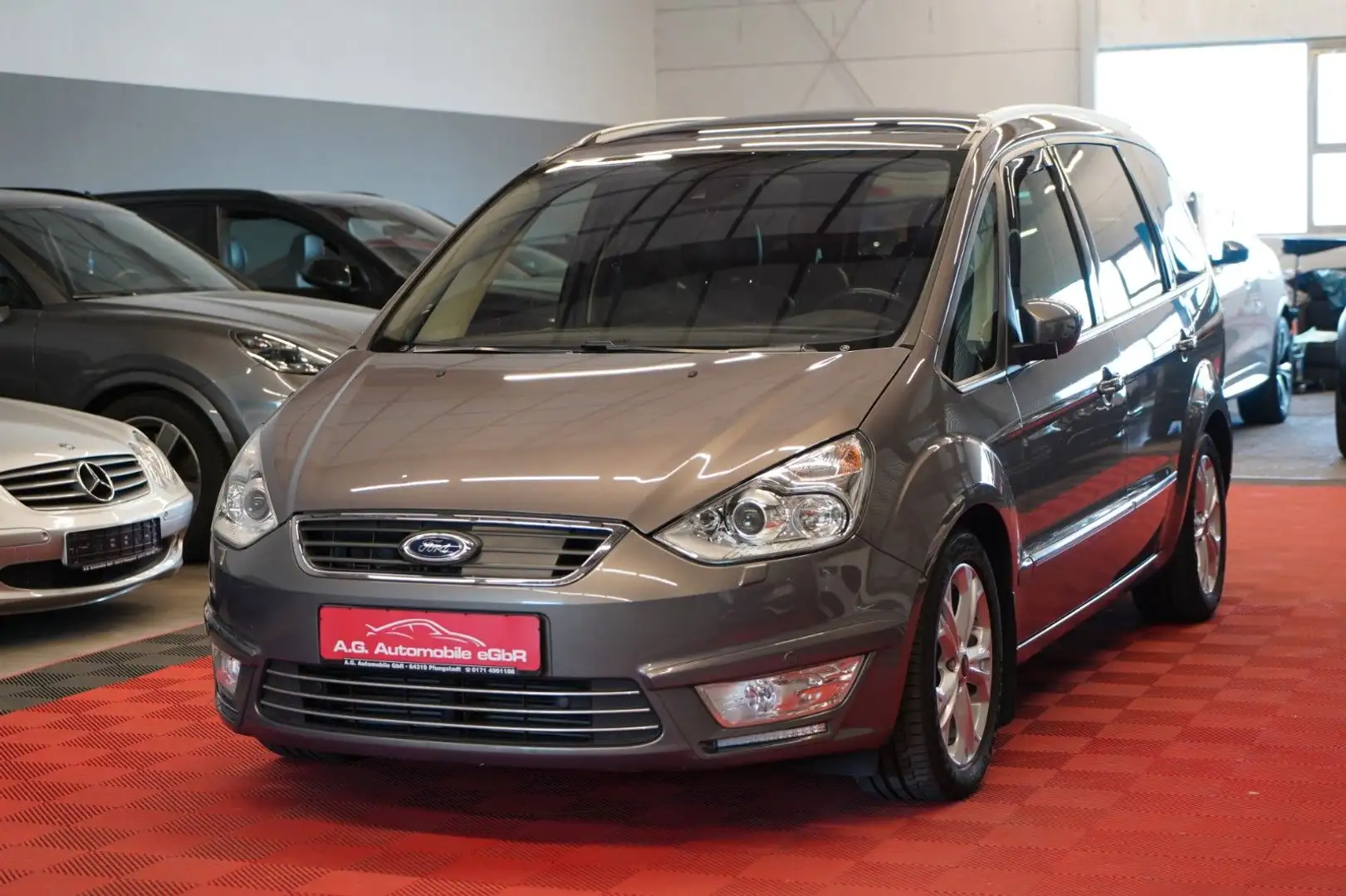 Ford Galaxy 2.0 TDCi Titanium 7Sitzer*Acc*Keyless-Go* Braun - 1