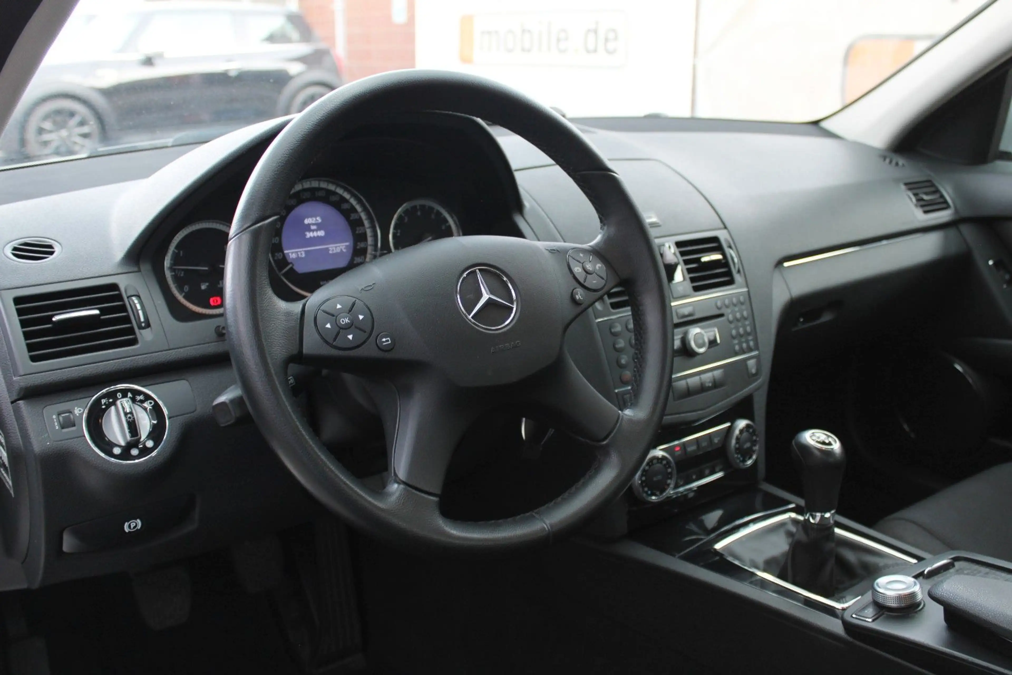 Mercedes-Benz C 180 K*Inspektion Neu*Scheckheft*Einparkhilfe* — photo 6