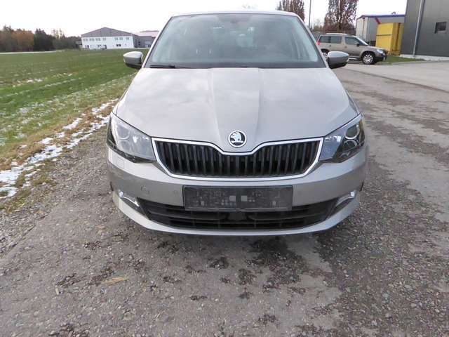 Skoda Fabia Ambition,Tempo,NAVI,SHZ,Klimaauto,PDC,DAB,MFL,BC